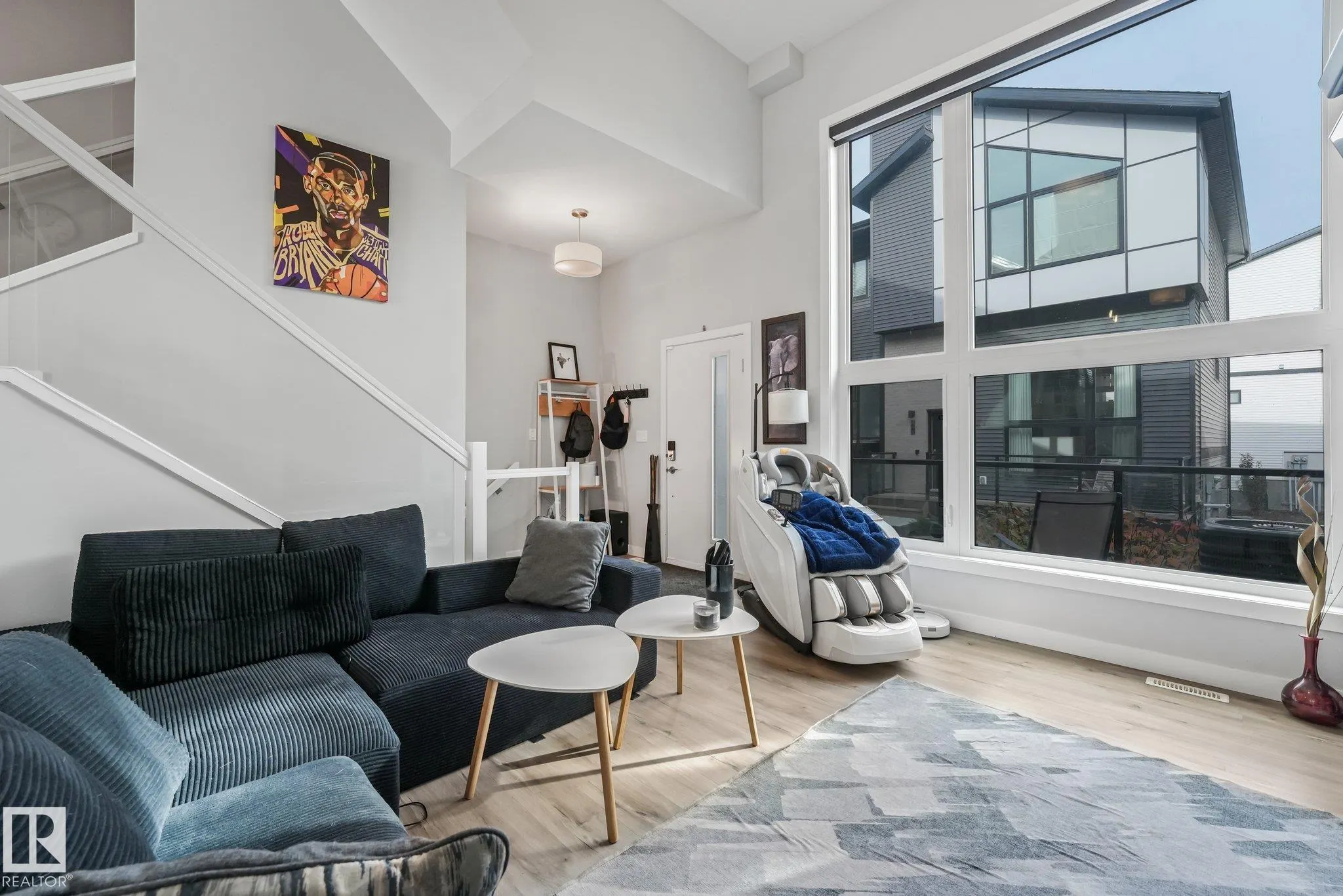 50 EBONY Boulevard