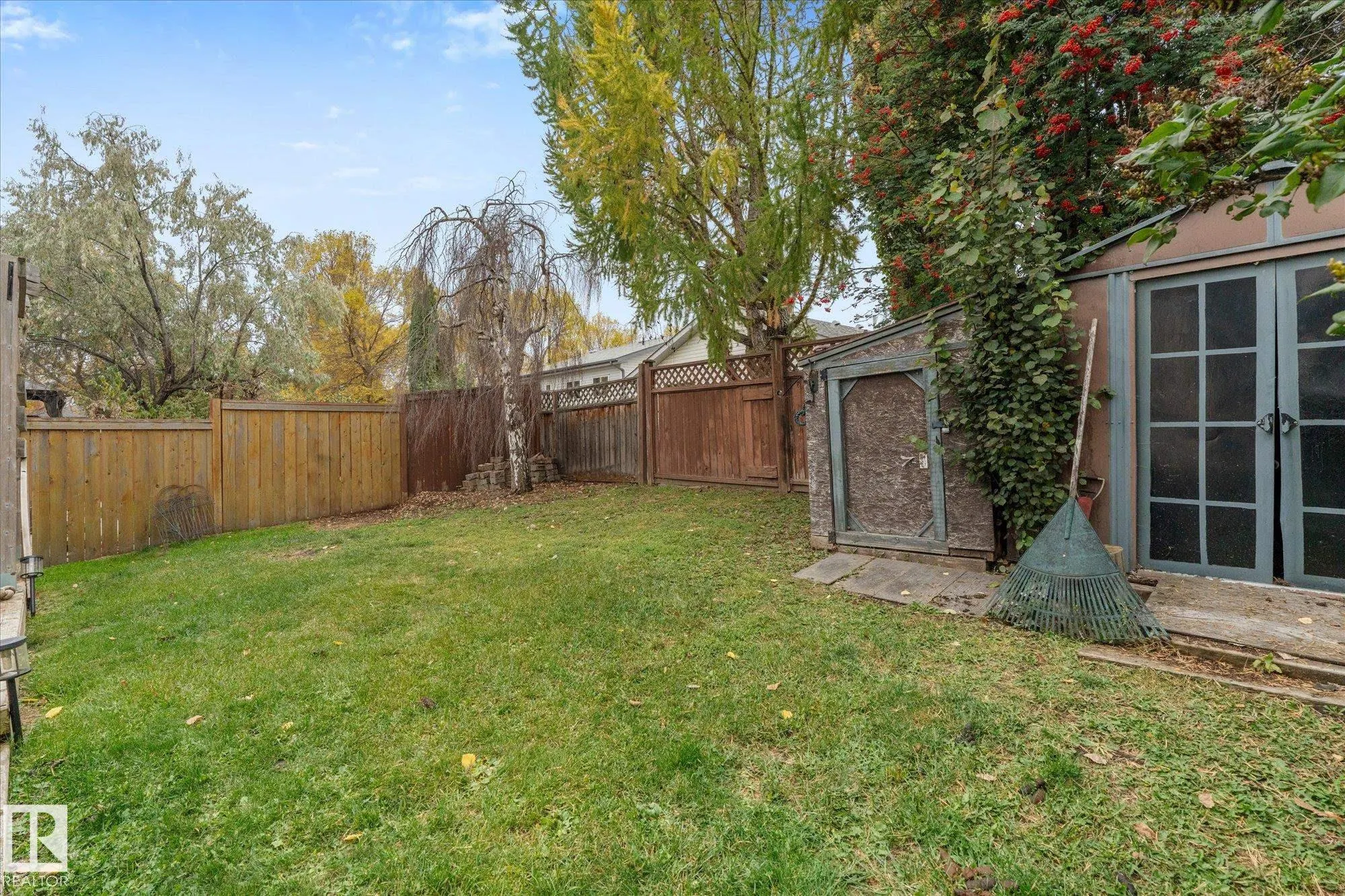 407 BRECKENRIDGE Lane