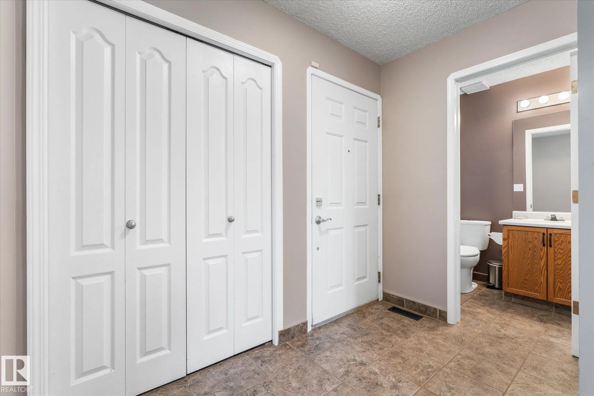 407 BRECKENRIDGE Lane