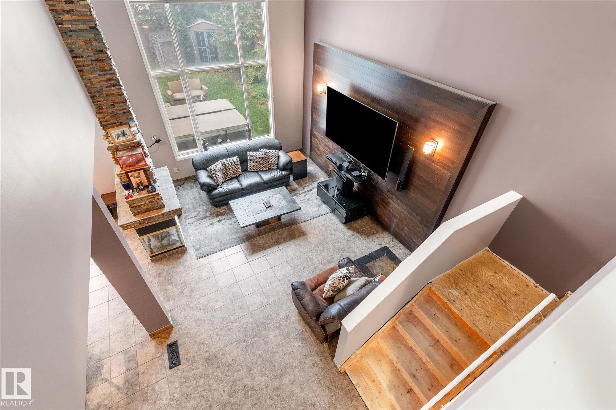 407 BRECKENRIDGE Lane