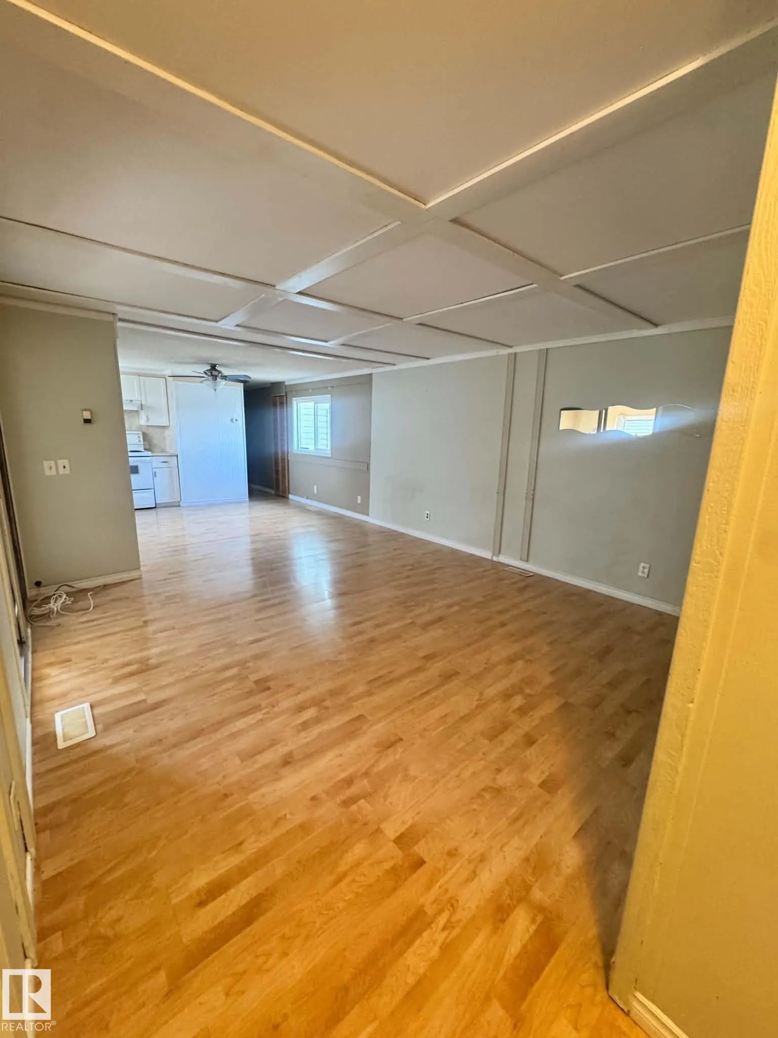 2415 West Oak Way
