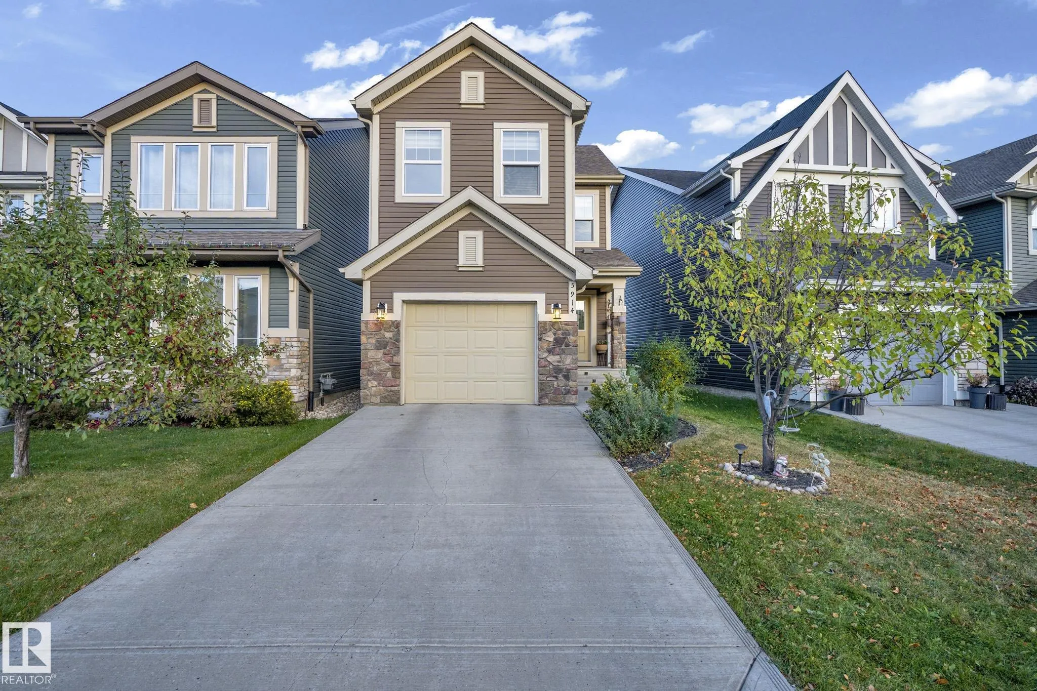 5914 ANTHONY Crescent