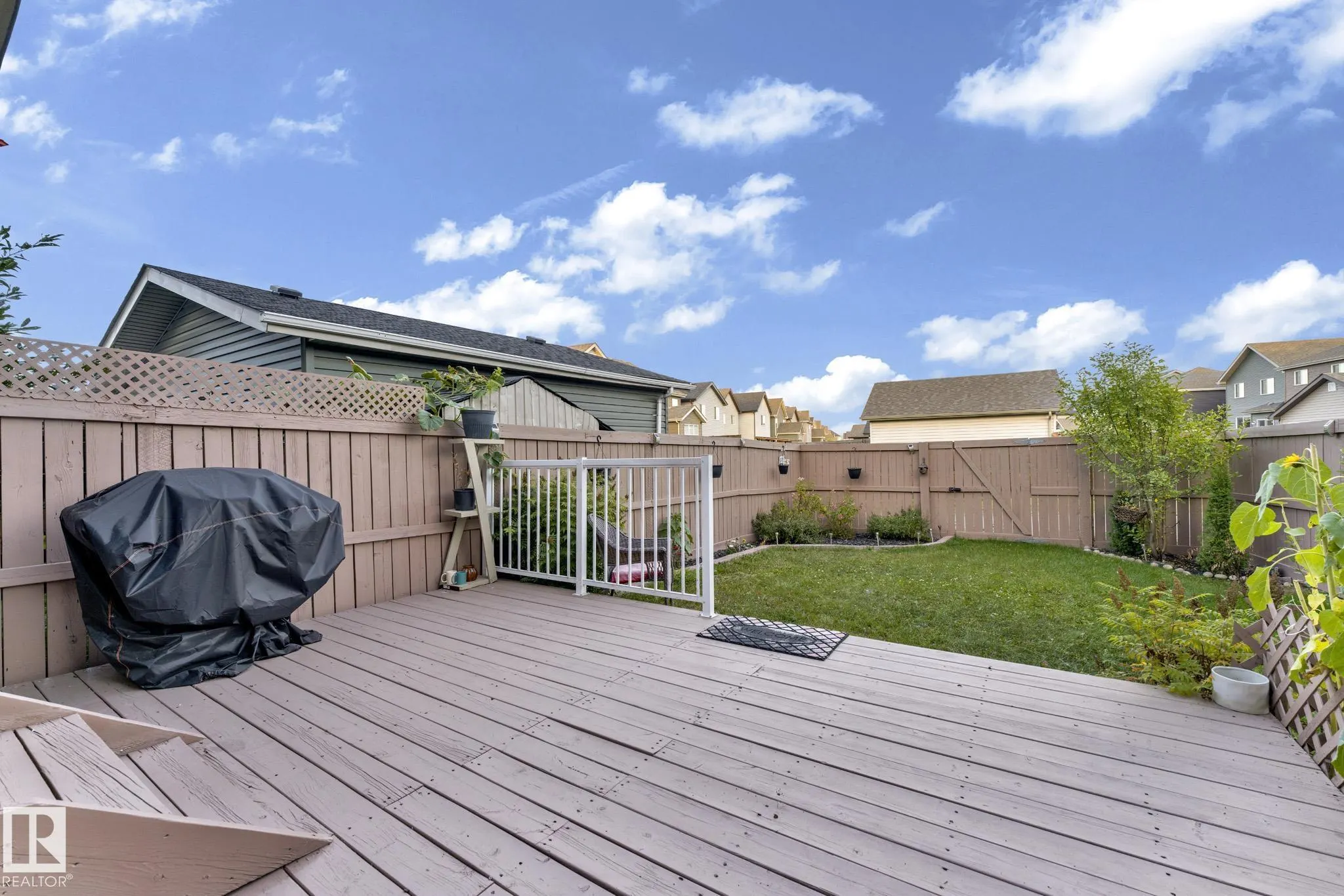 5914 ANTHONY Crescent