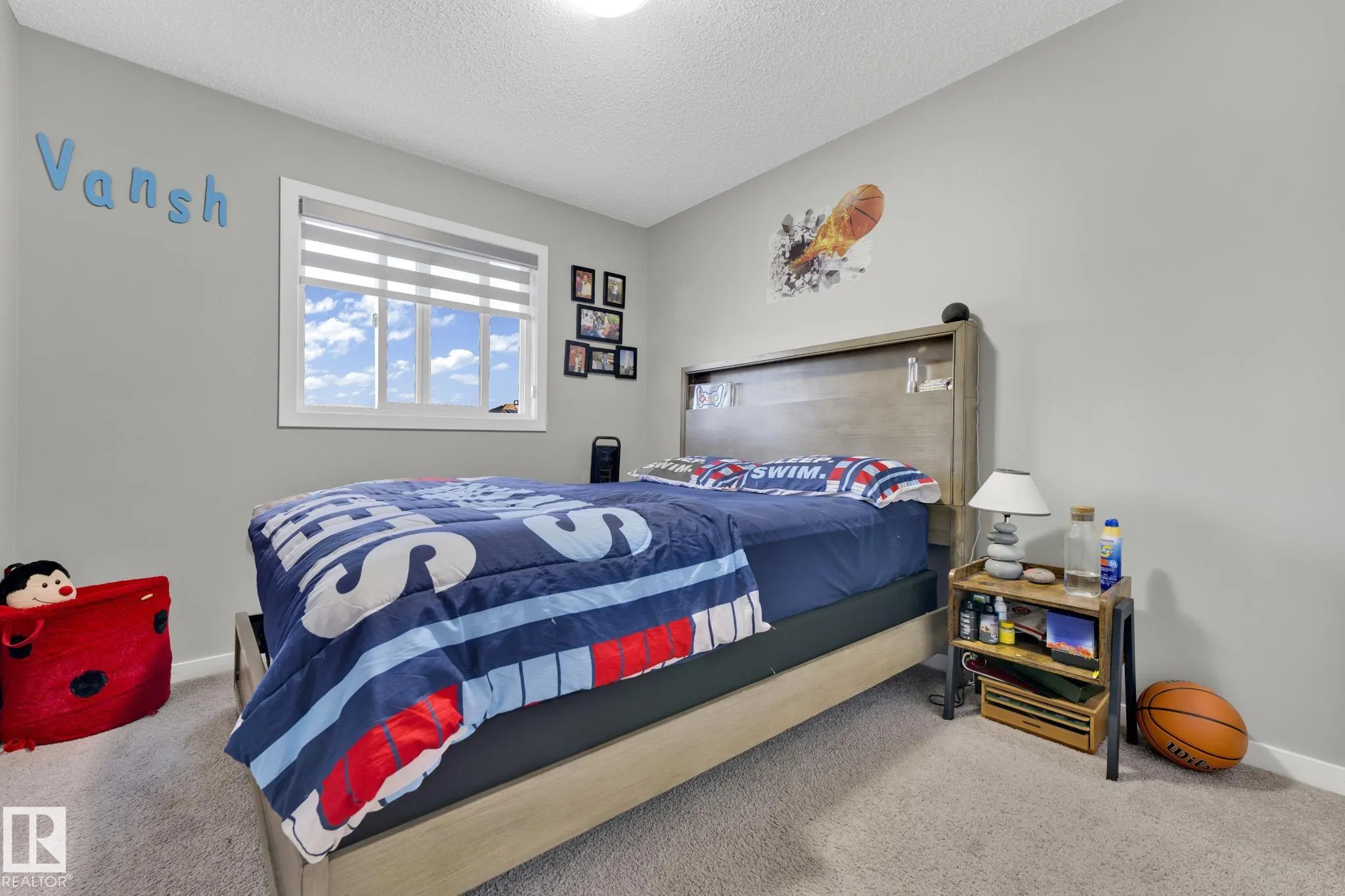 5914 ANTHONY Crescent