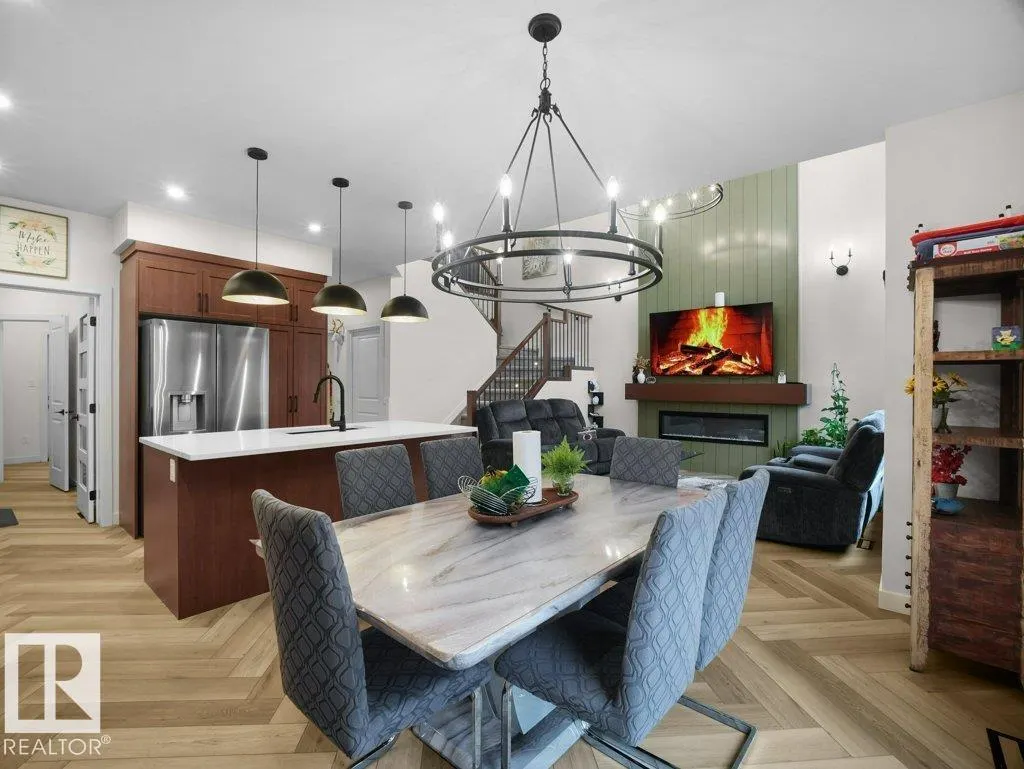 92 Edgefield Way