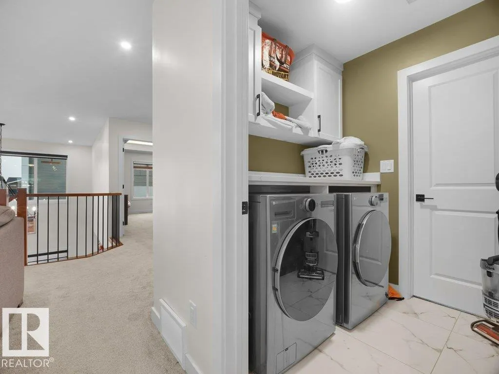 92 Edgefield Way