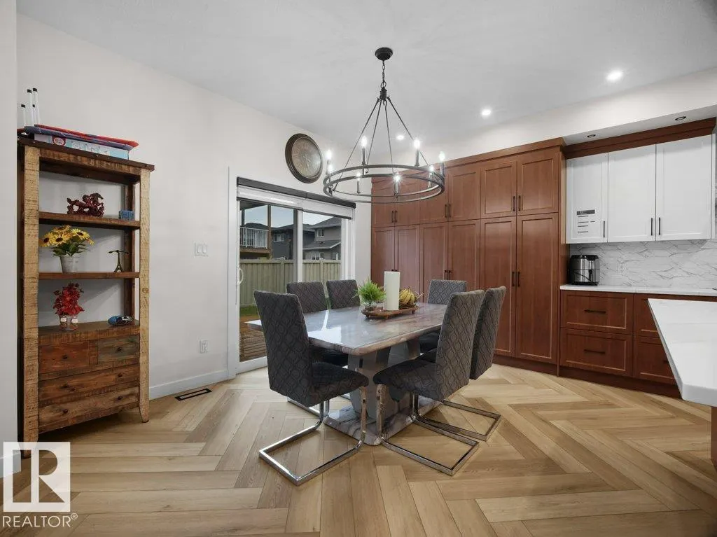 92 Edgefield Way