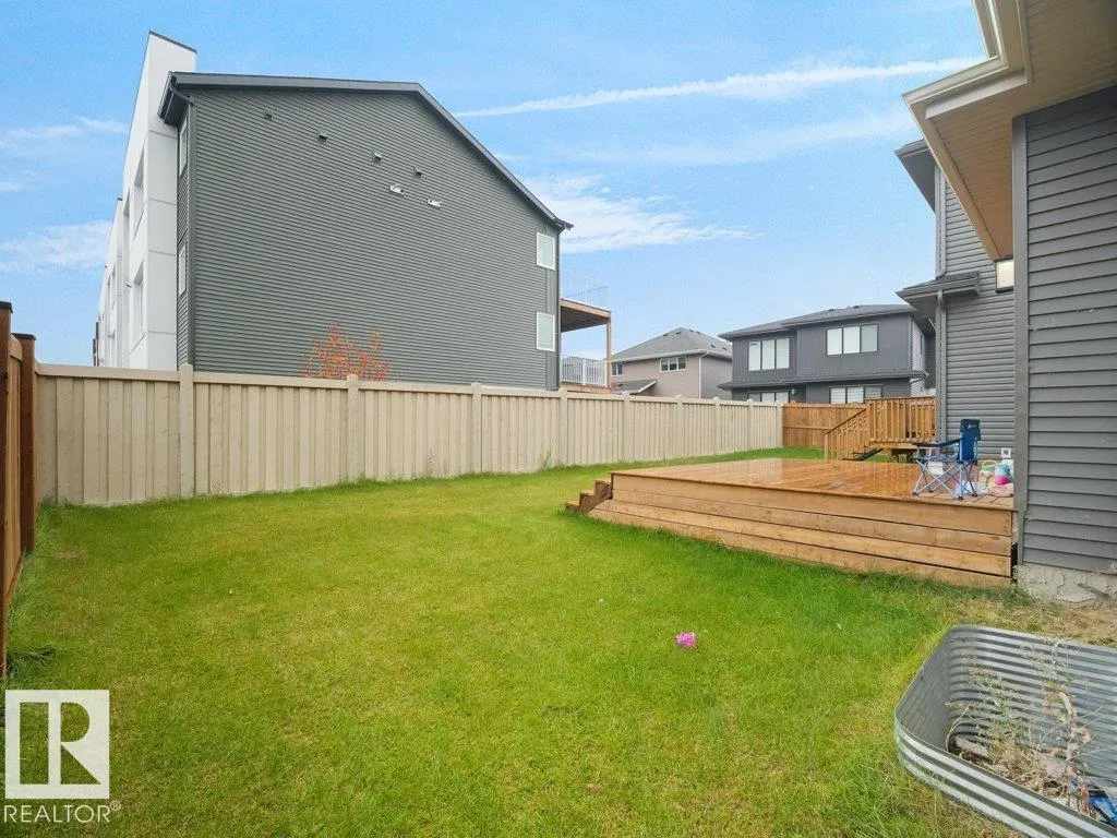 92 Edgefield Way