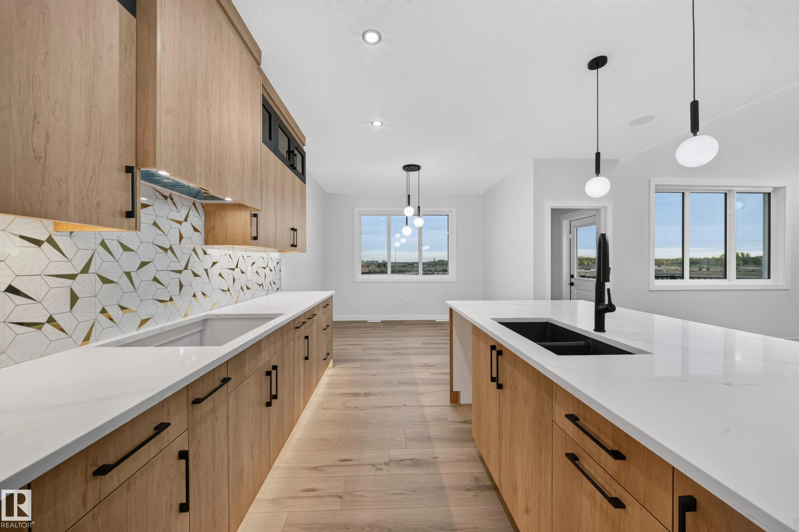13007 186 Ave NW