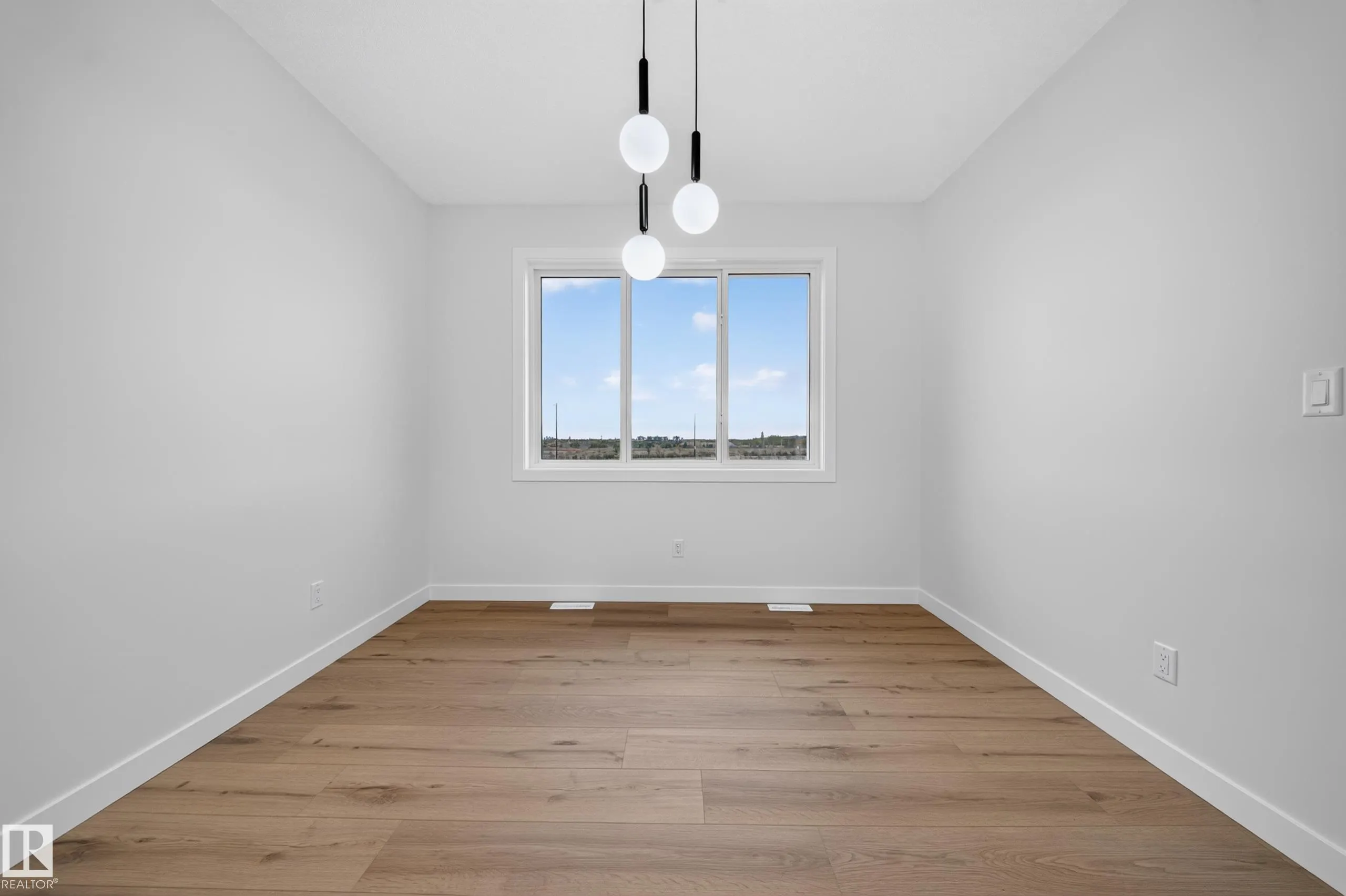 13007 186 Ave NW