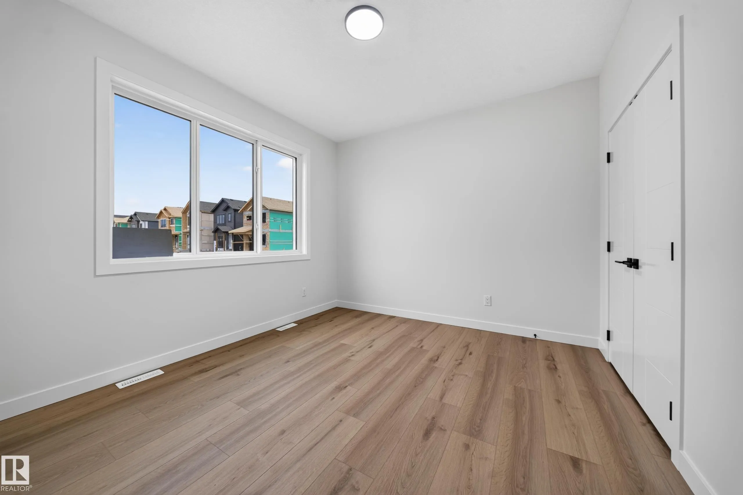 13007 186 Ave NW
