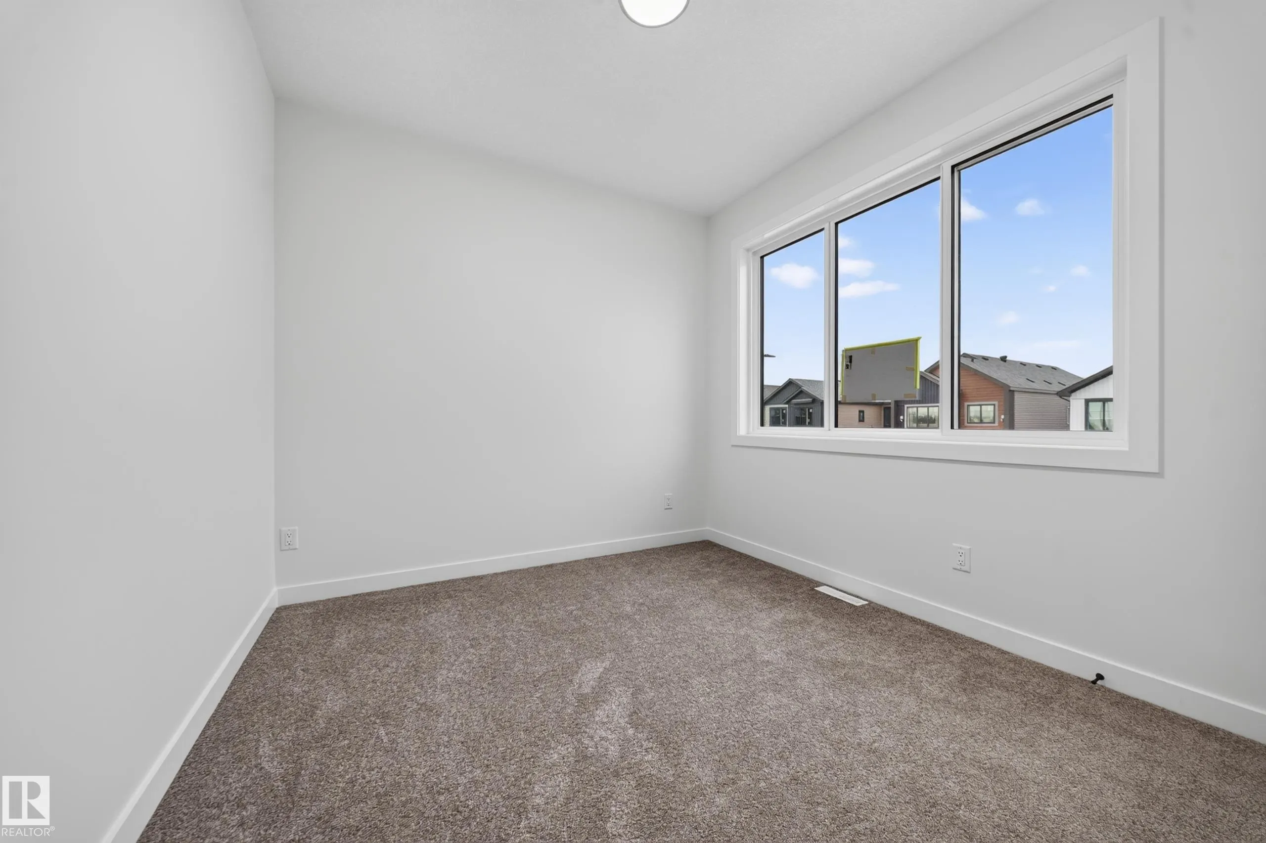 13007 186 Ave NW
