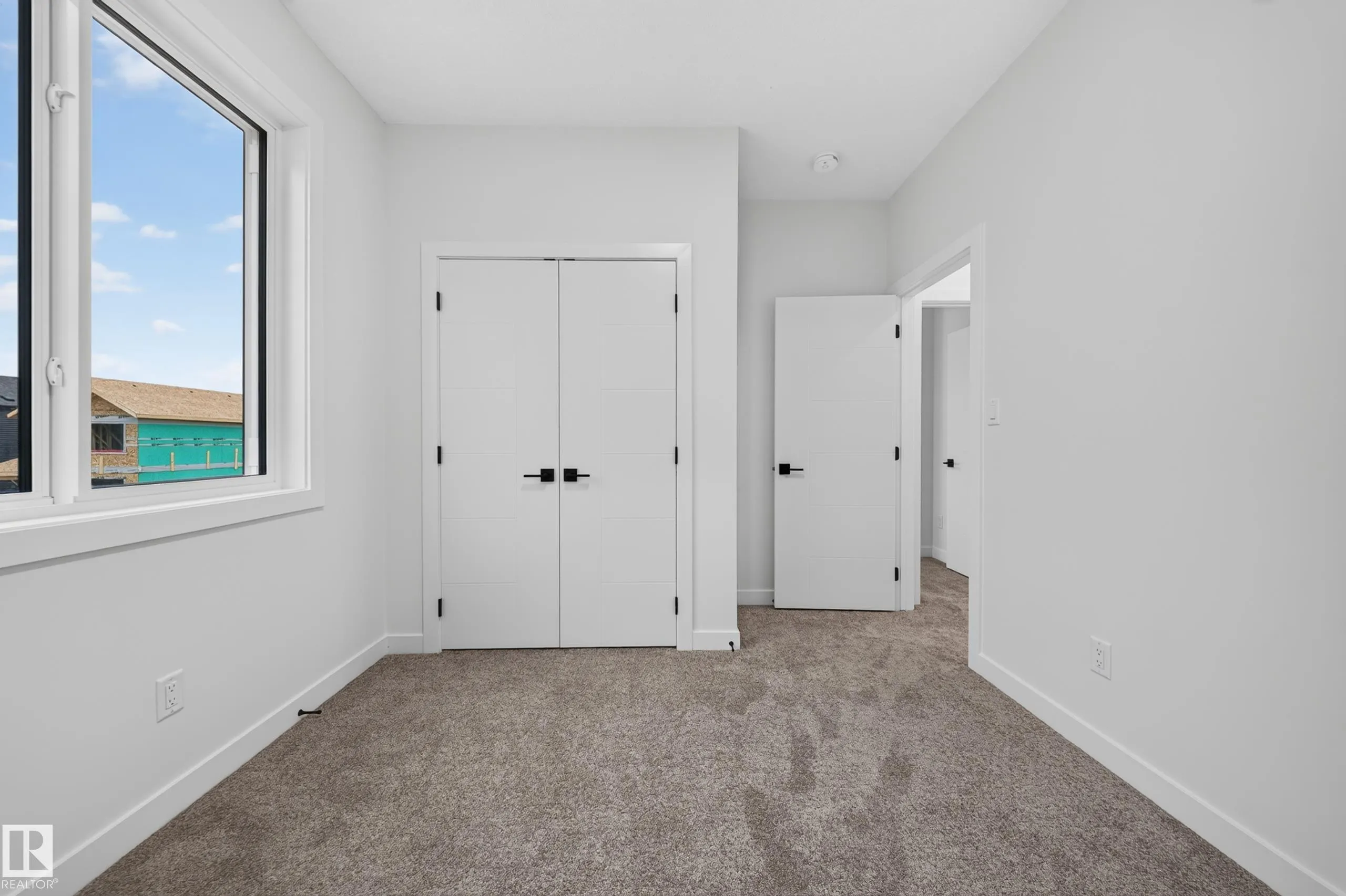 13007 186 Ave NW