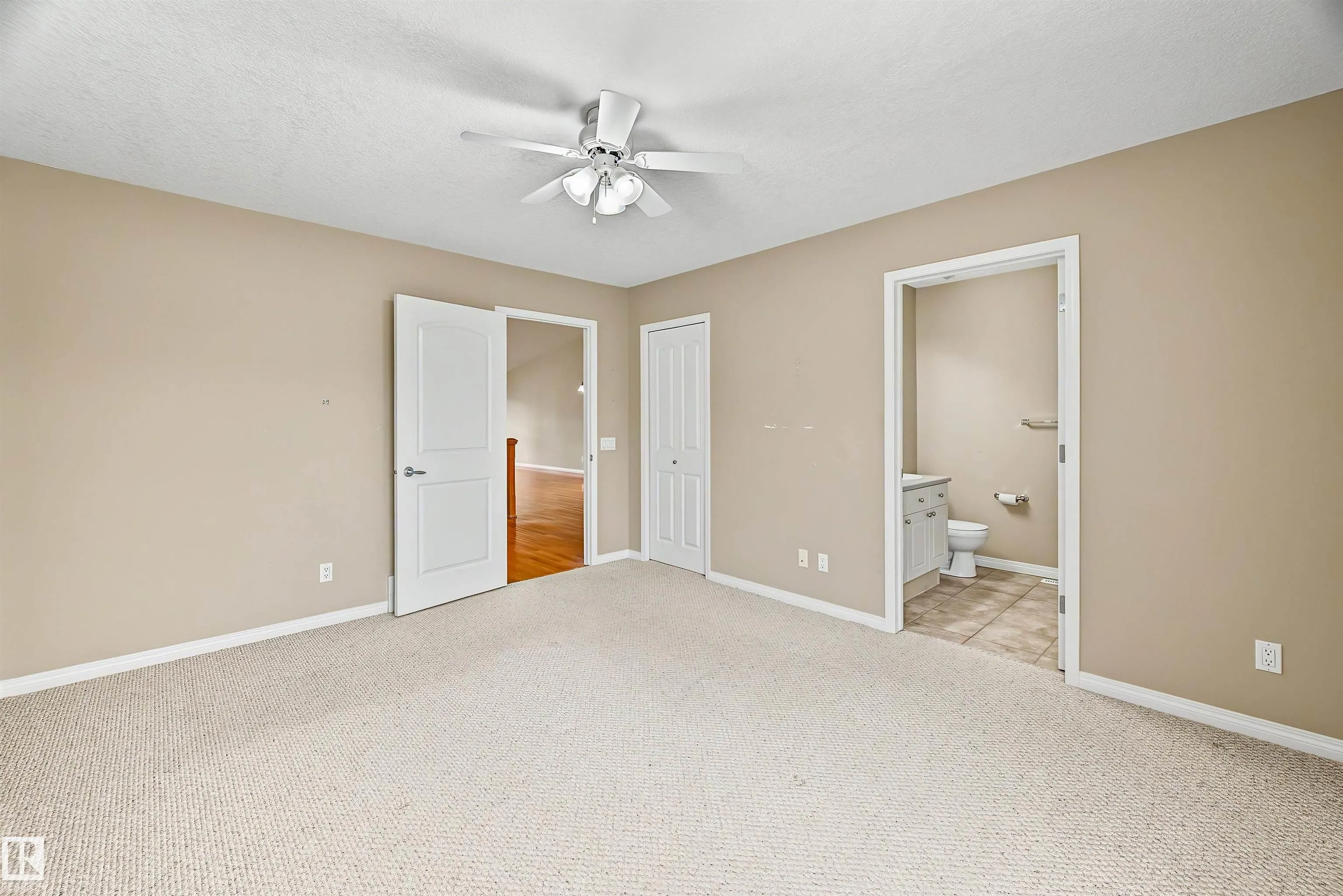 2031 BRENNAN Crescent