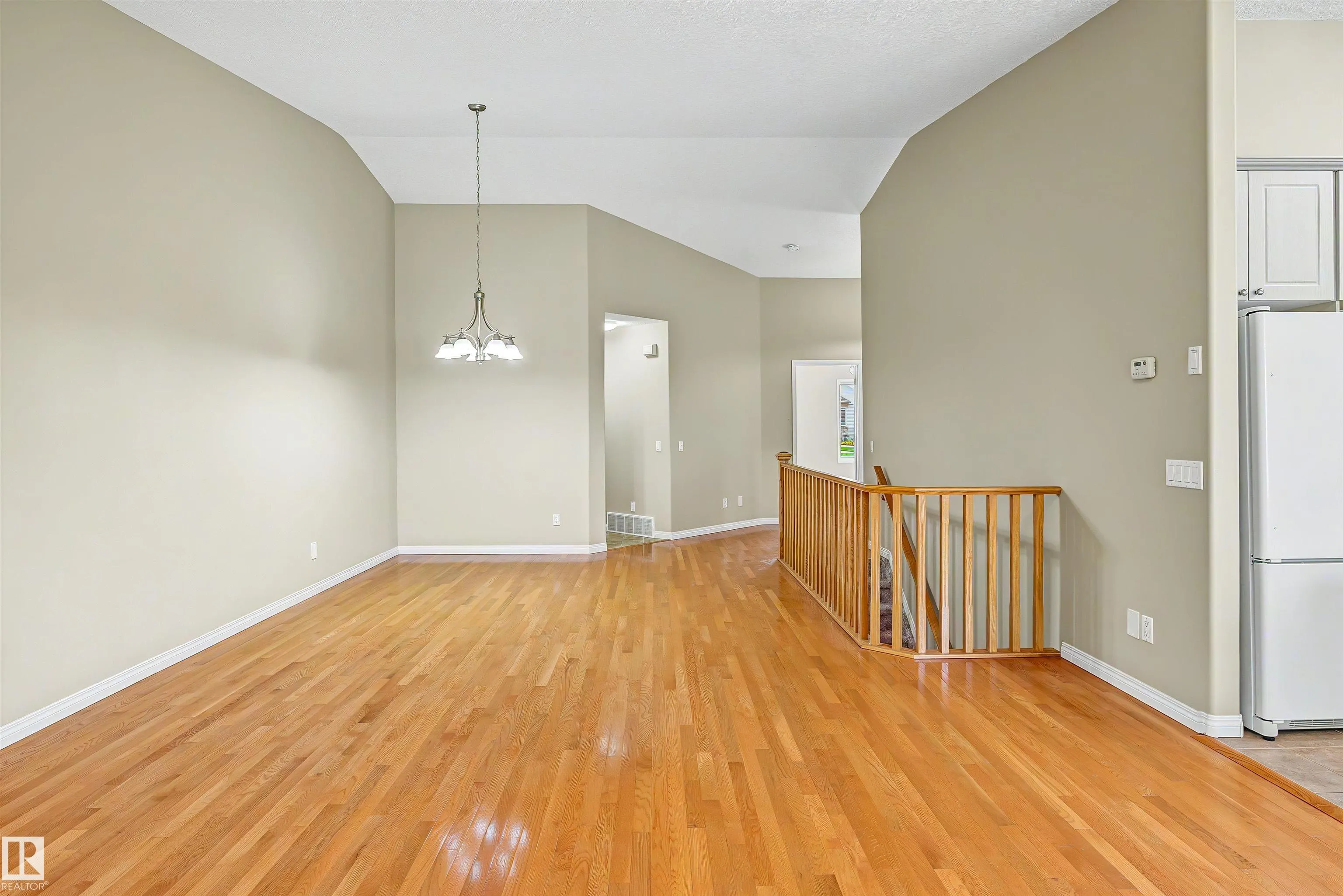 2031 BRENNAN Crescent