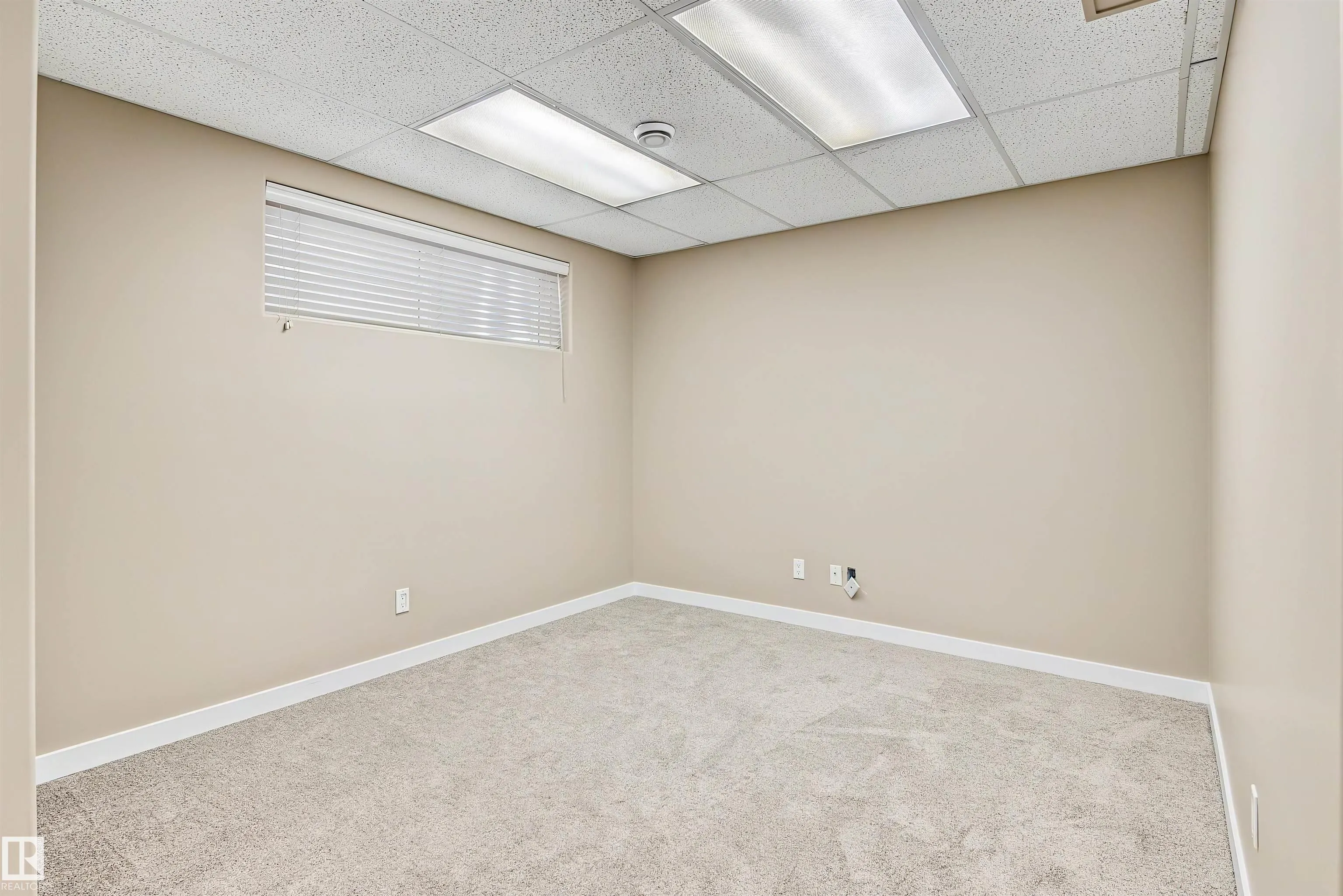 2031 BRENNAN Crescent