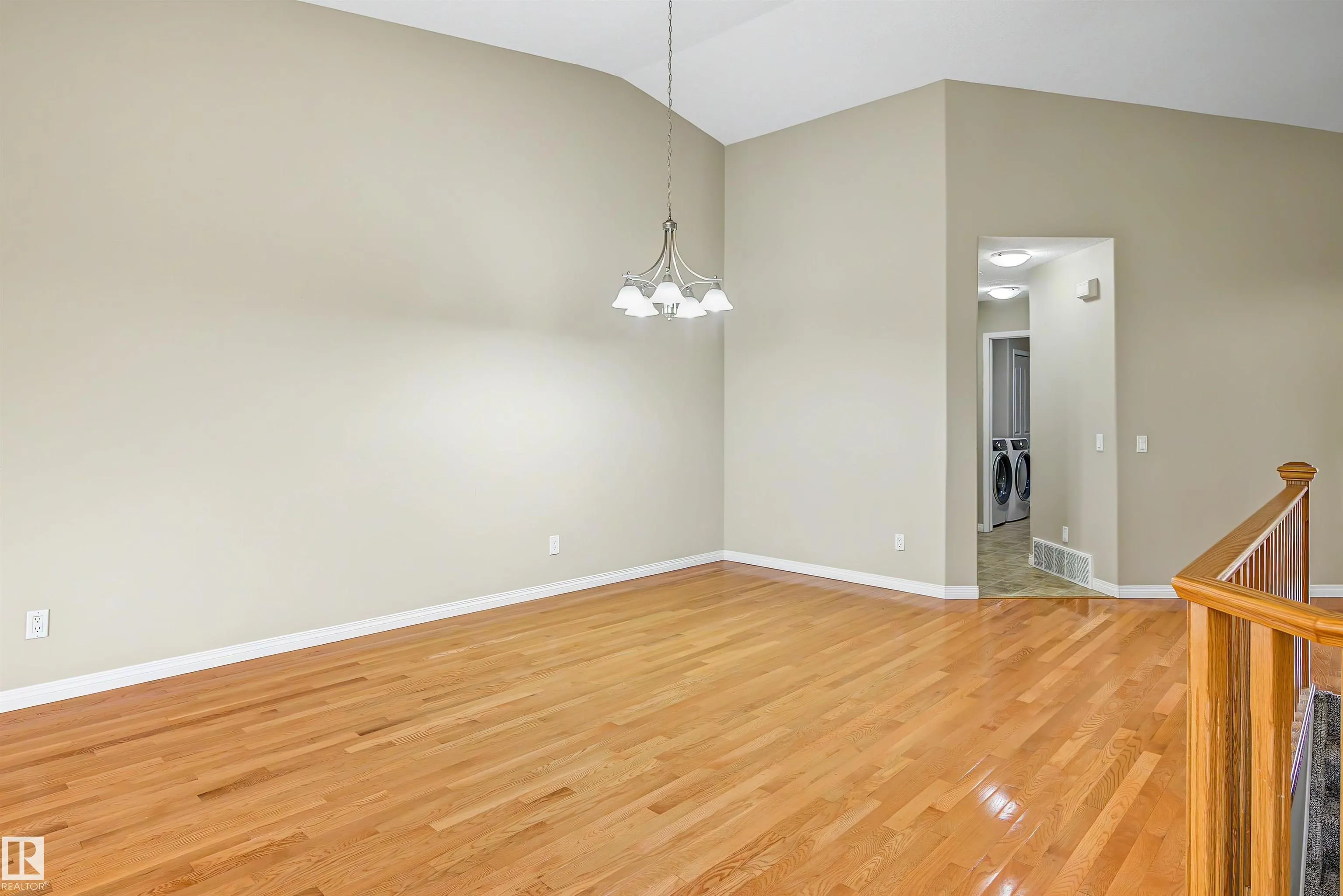 2031 BRENNAN Crescent