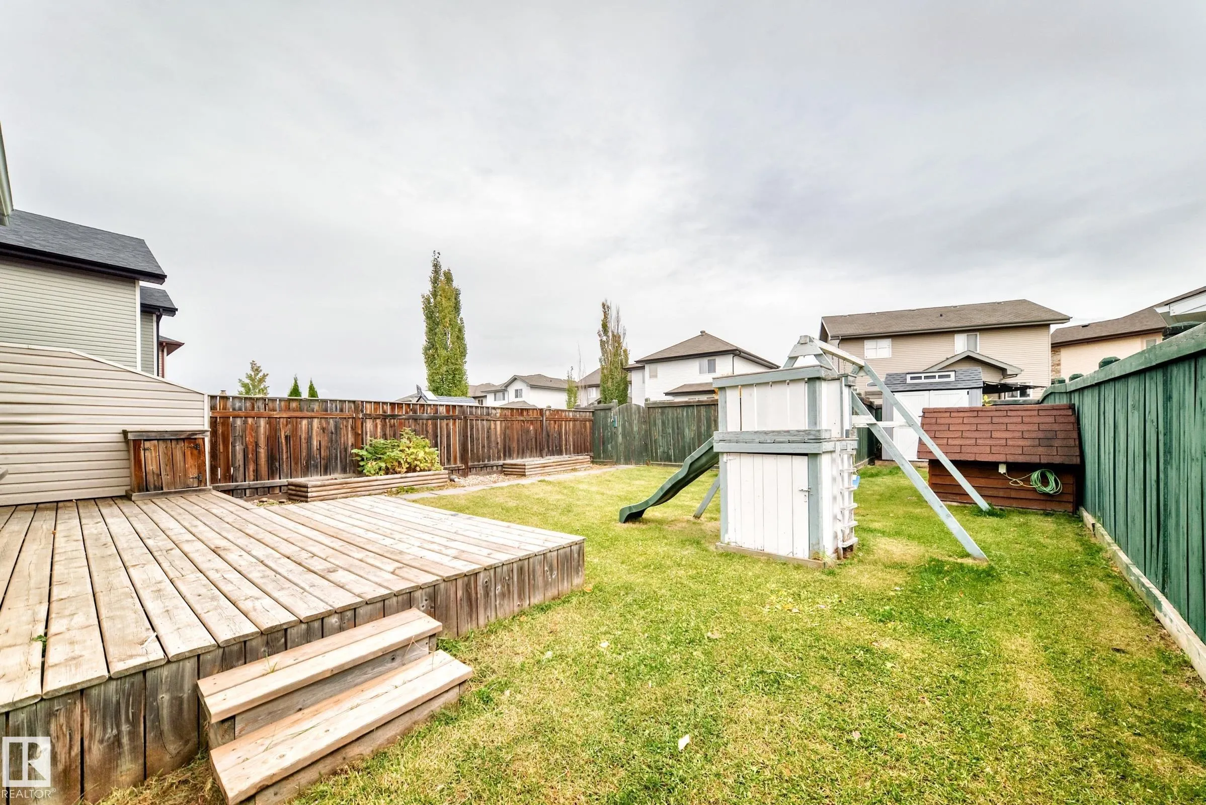 8 SPRUCE VILLAGE Way