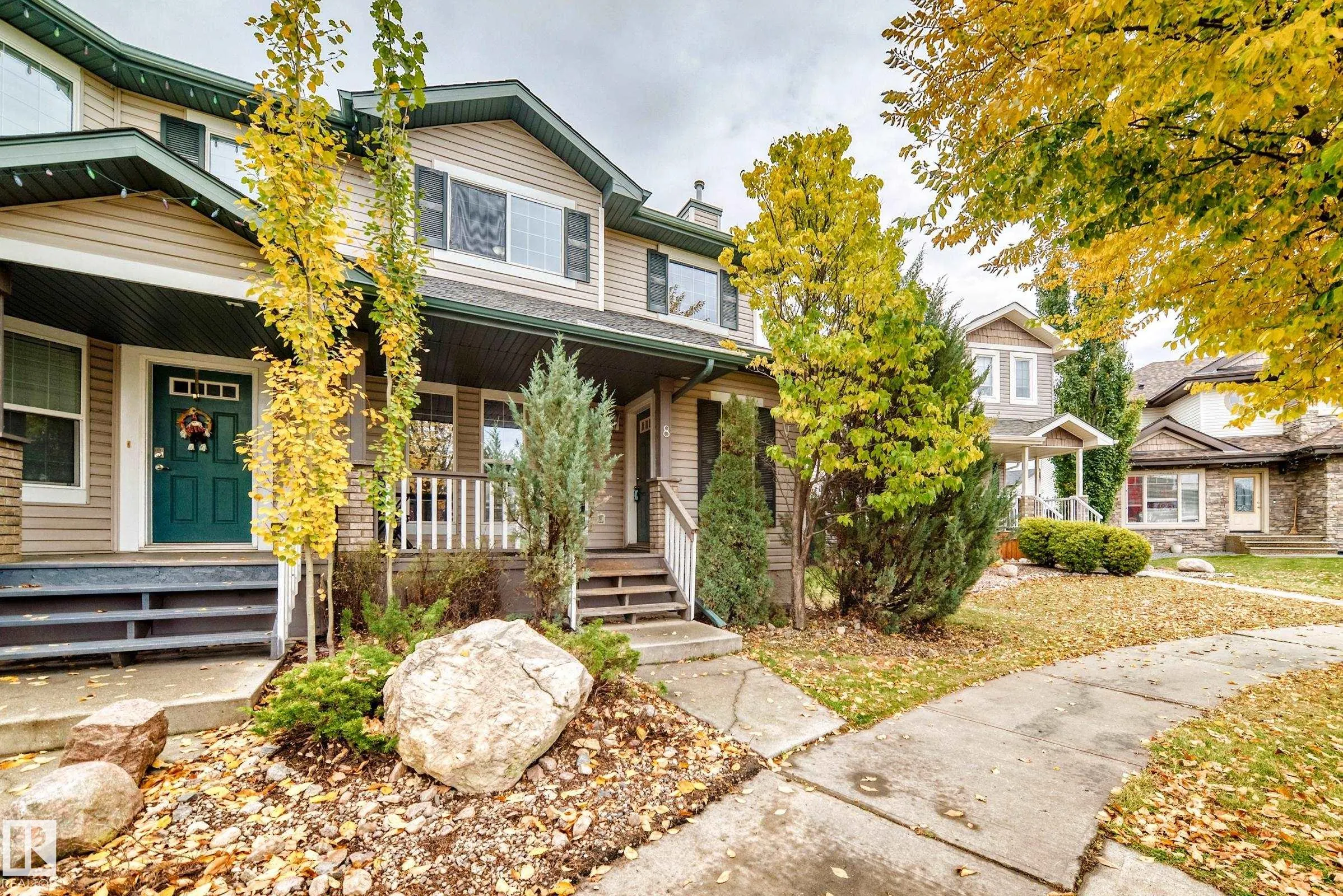 8 SPRUCE VILLAGE Way