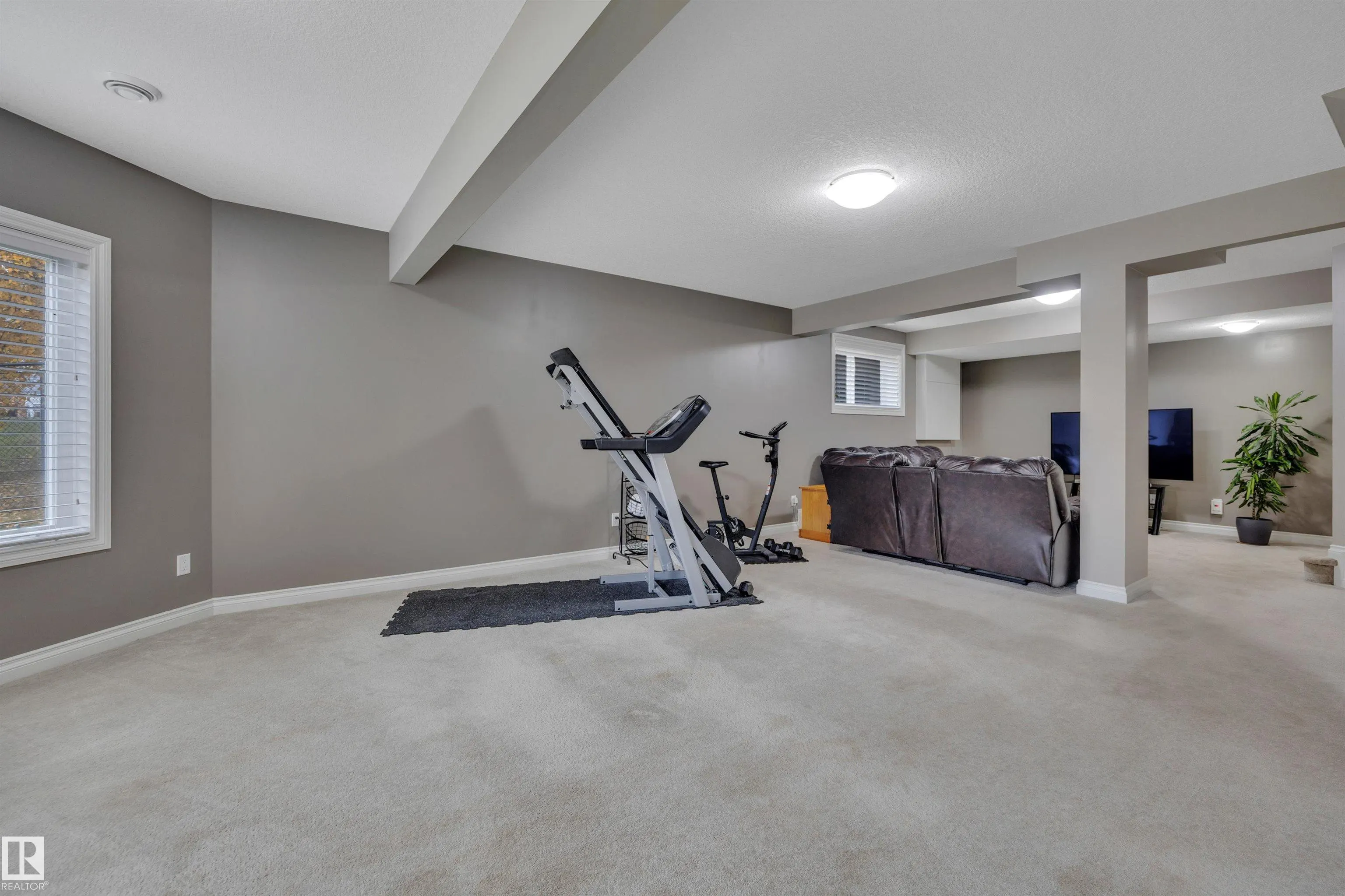 310 Ash Close