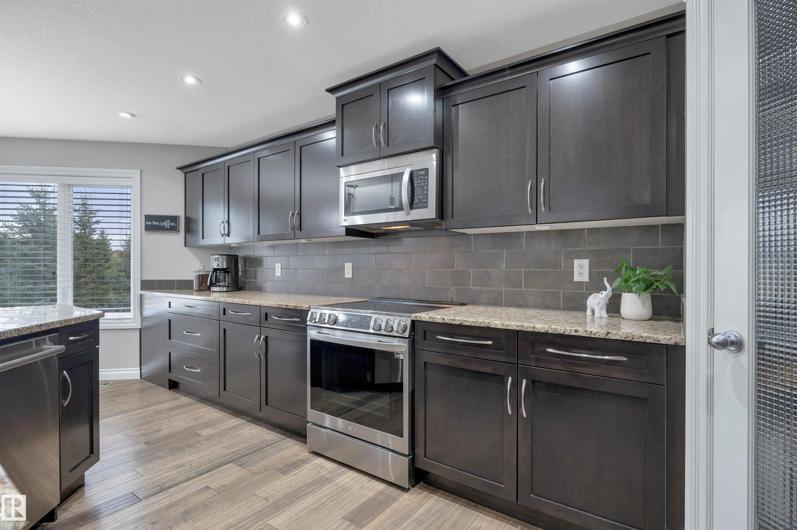 310 Ash Close