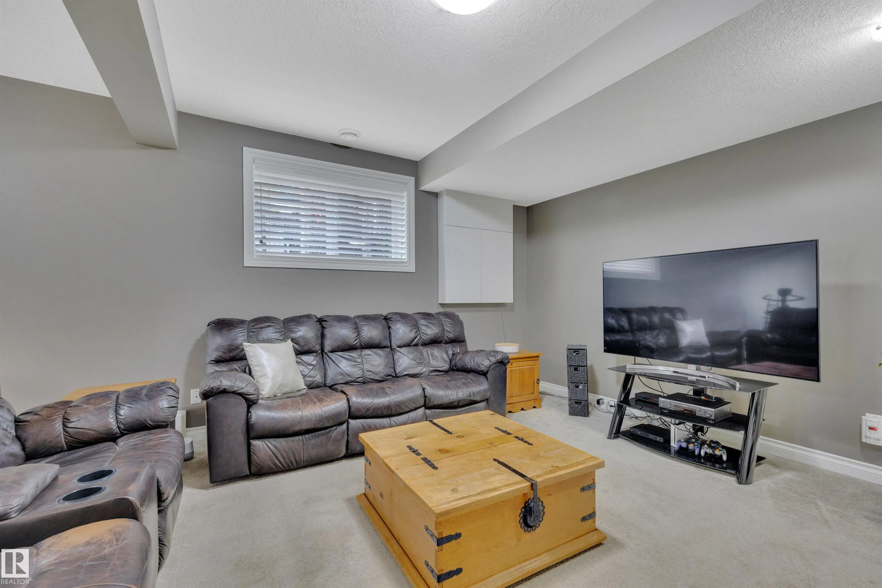 310 Ash Close