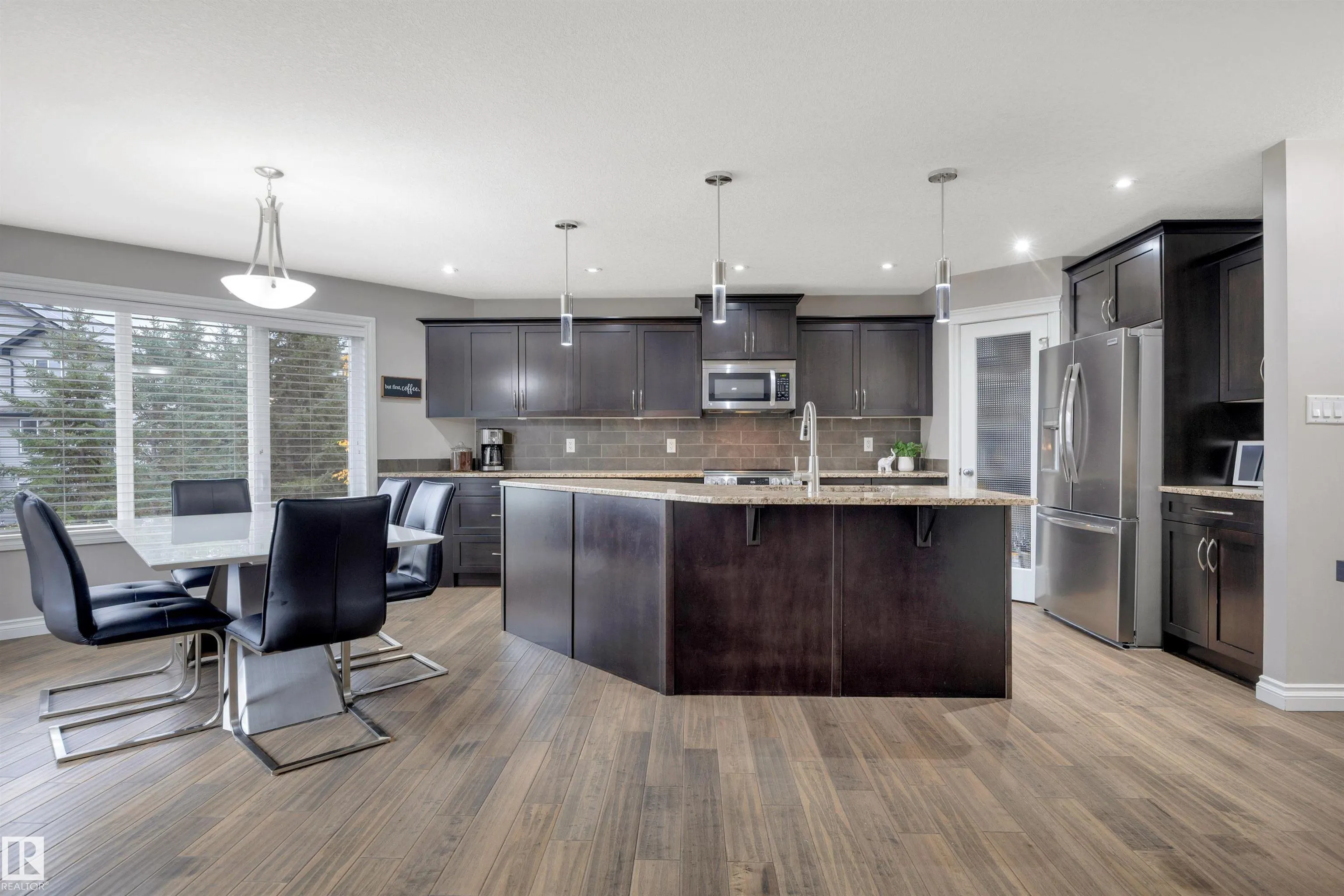 310 Ash Close