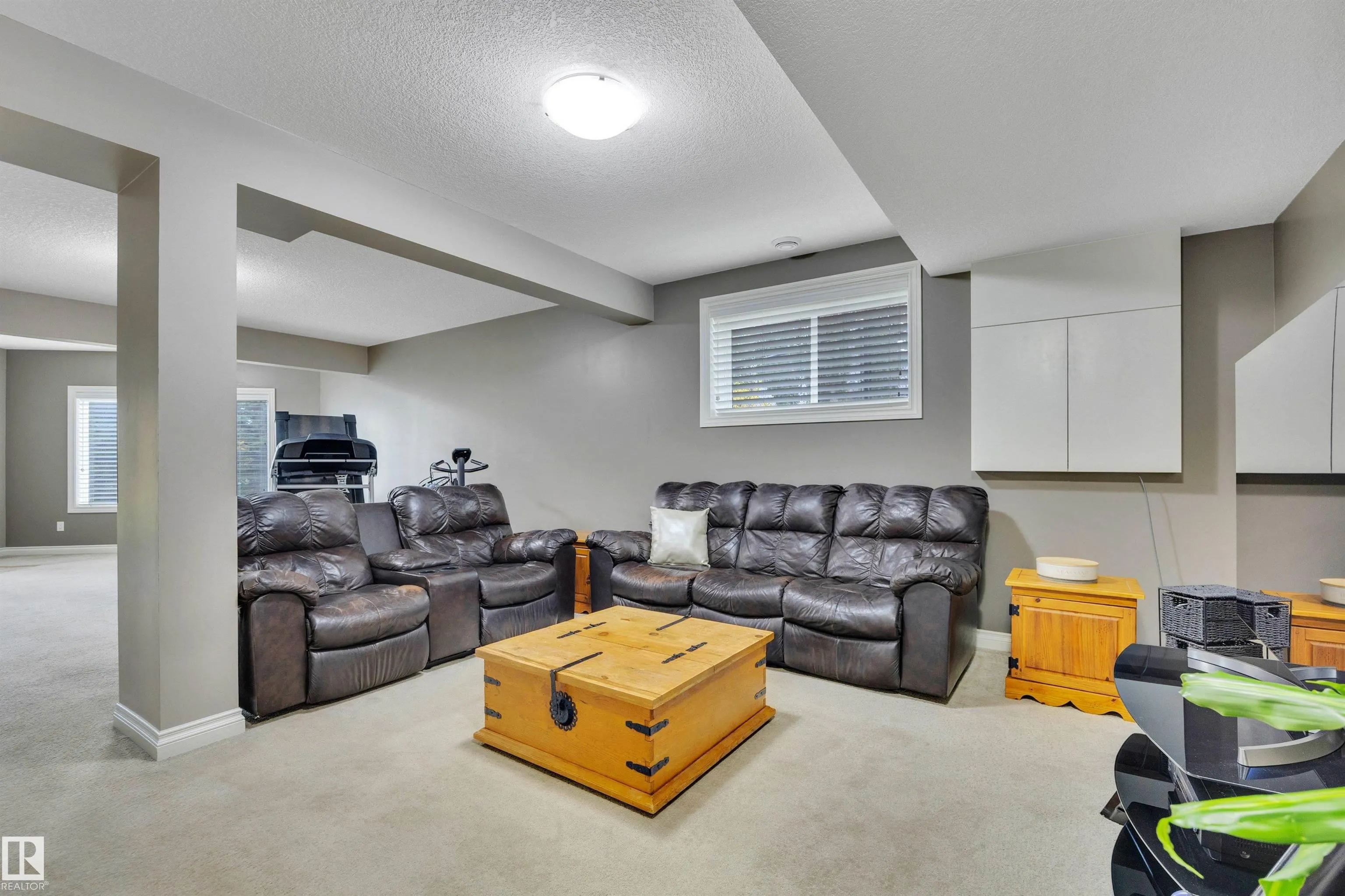 310 Ash Close