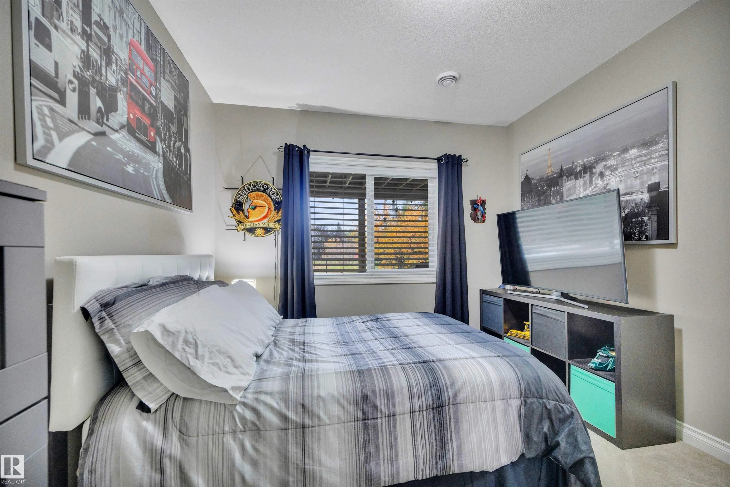 310 Ash Close