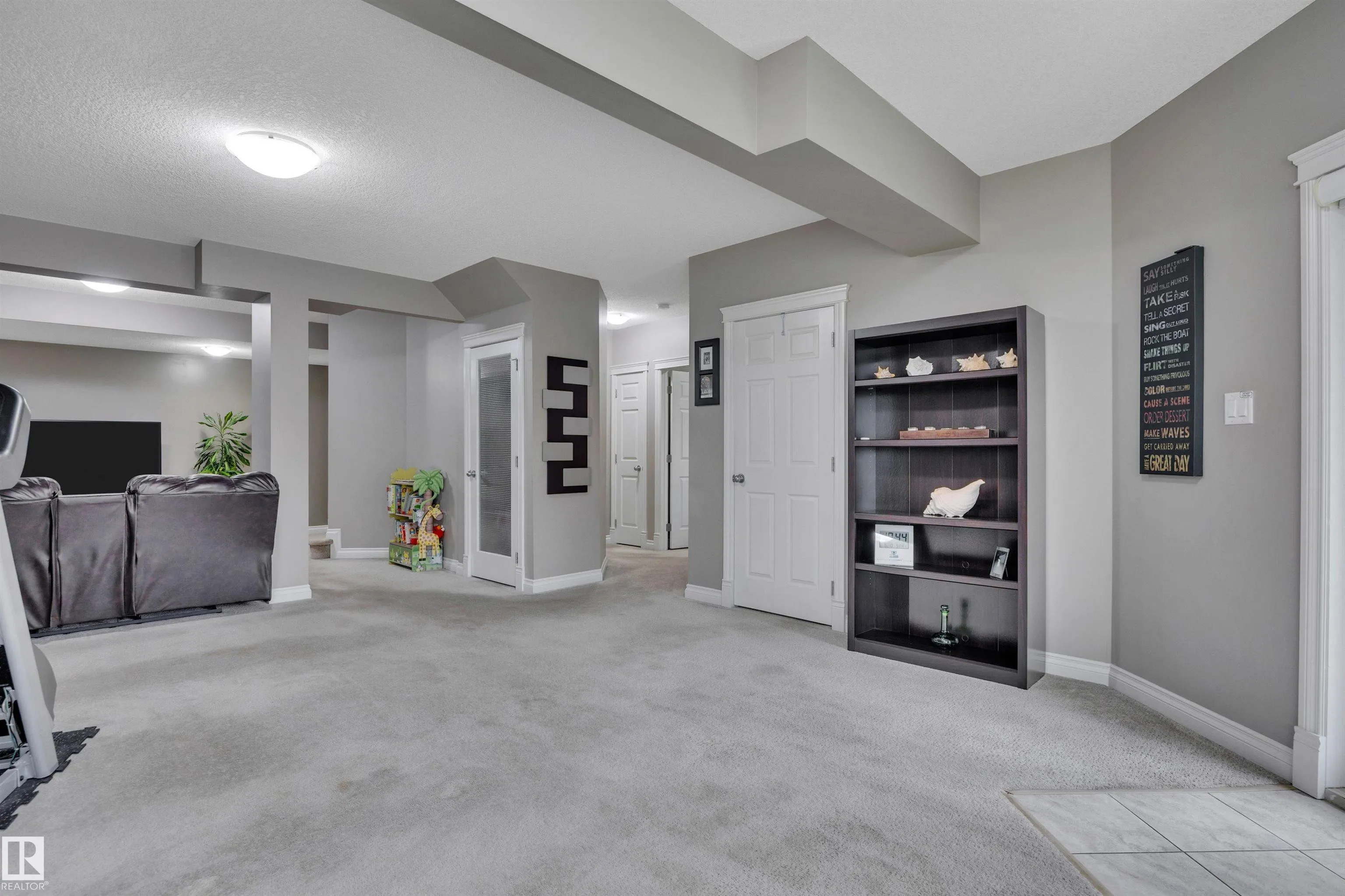 310 Ash Close