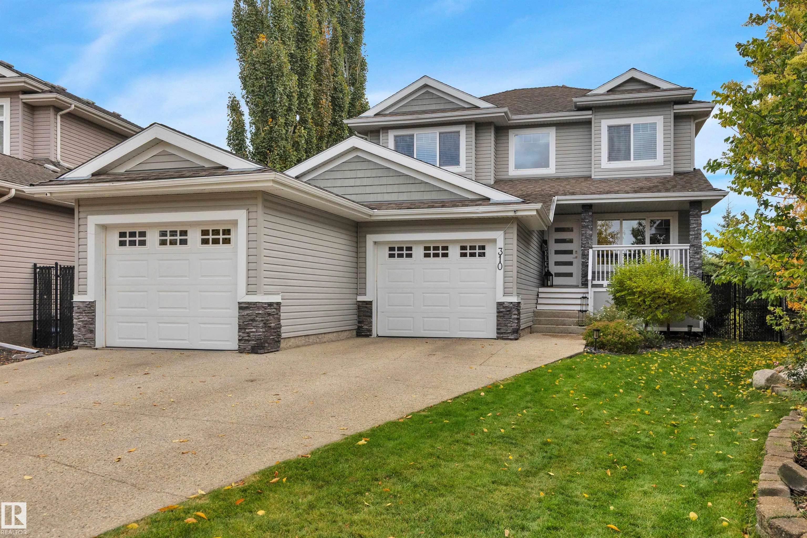 310 Ash Close