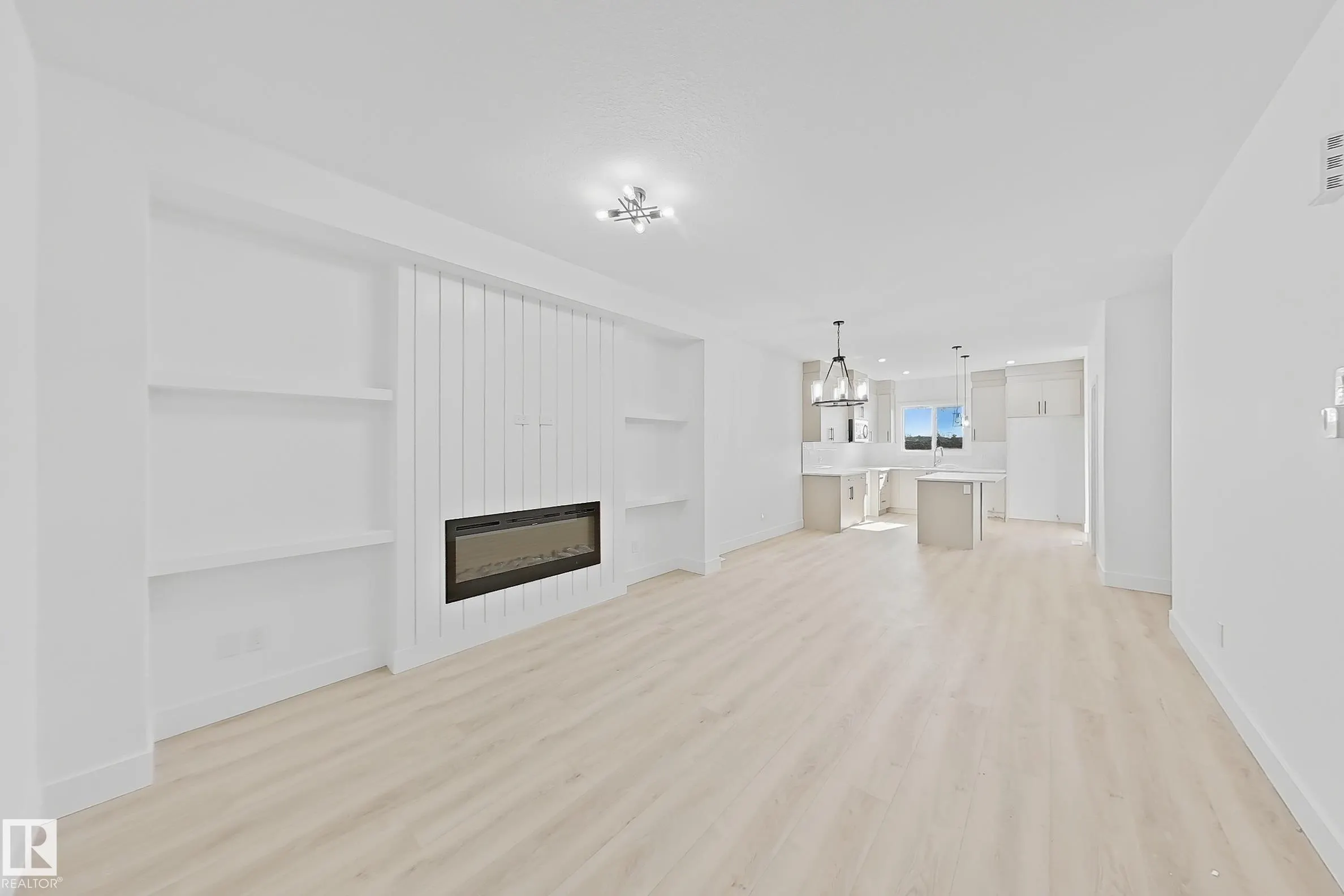 4215 63 ST