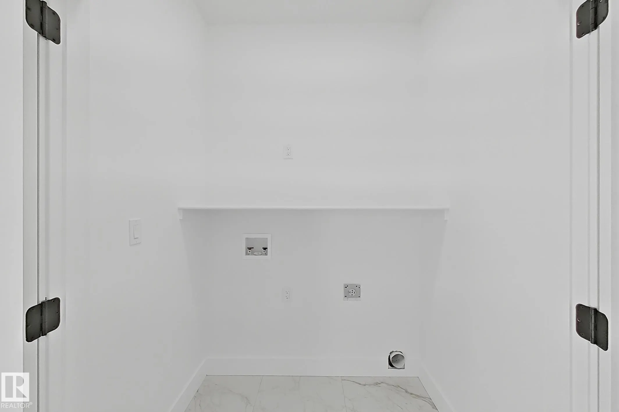 4215 63 ST