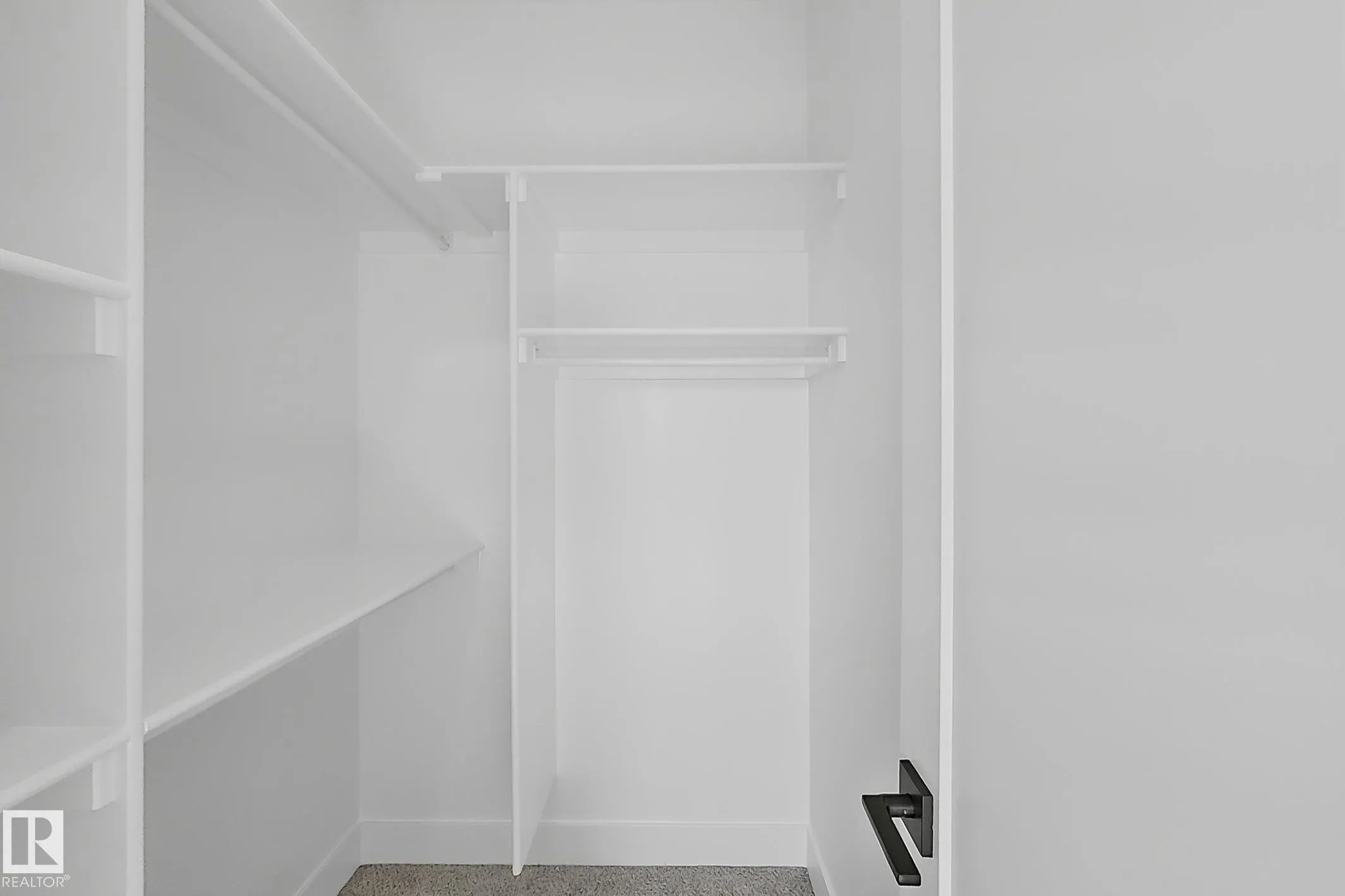 4215 63 ST