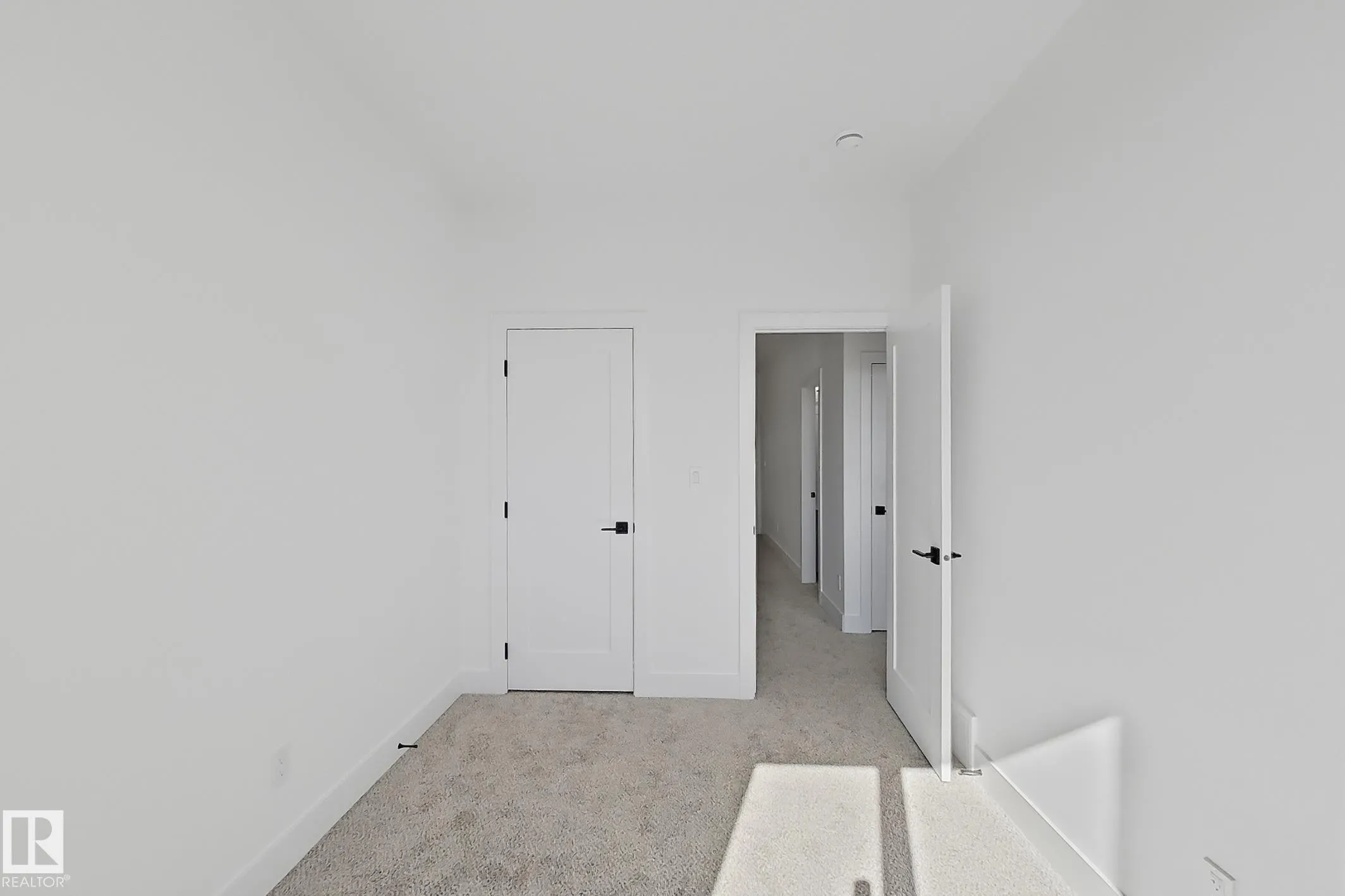 4215 63 ST
