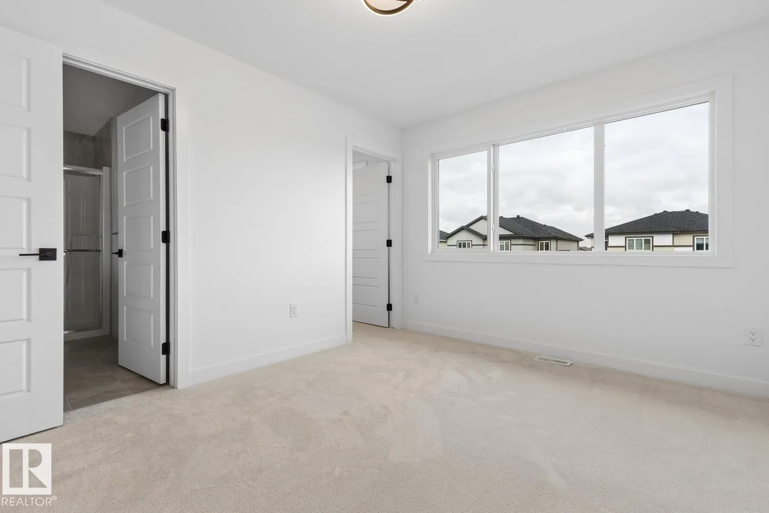 41 CALEDON Crescent