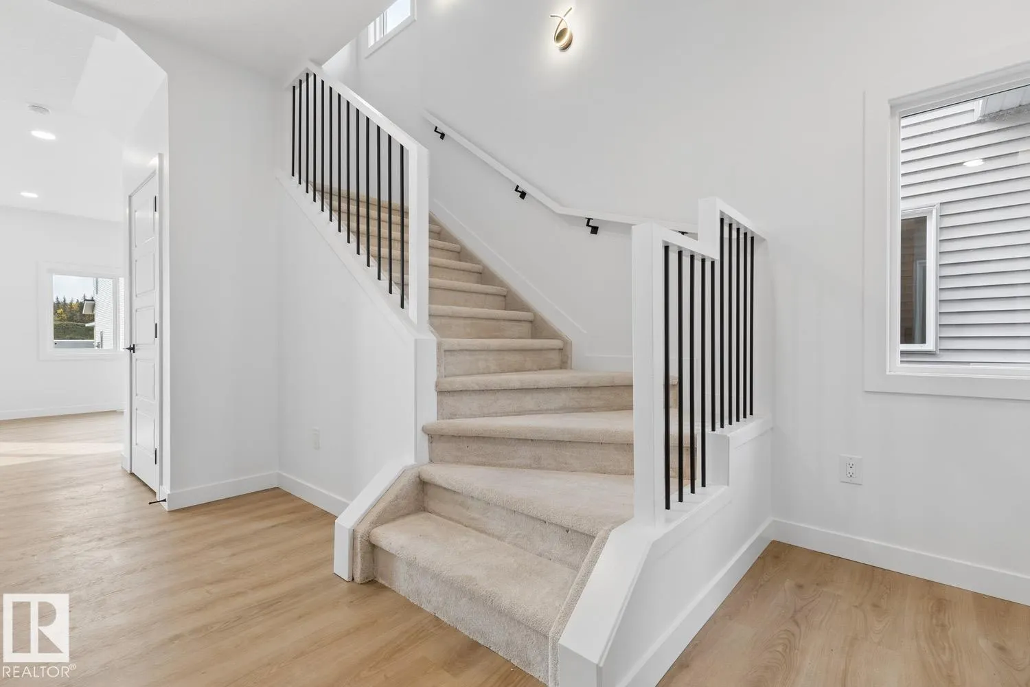 41 CALEDON Crescent