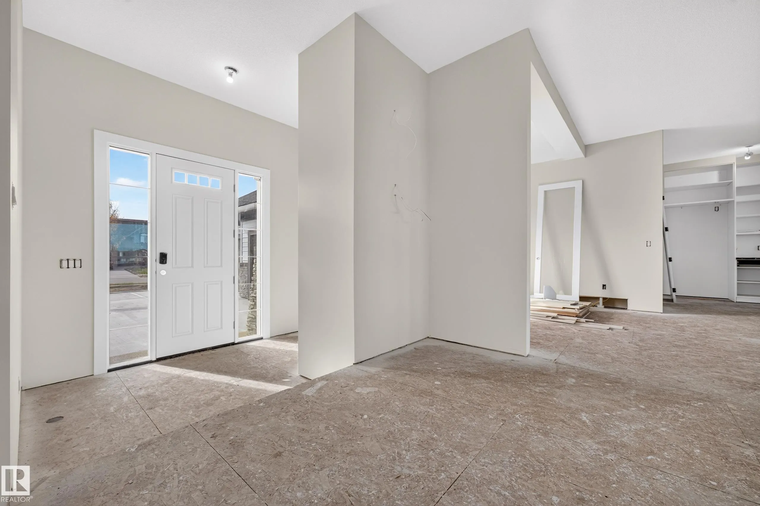 1050 GENESIS LAKE Boulevard