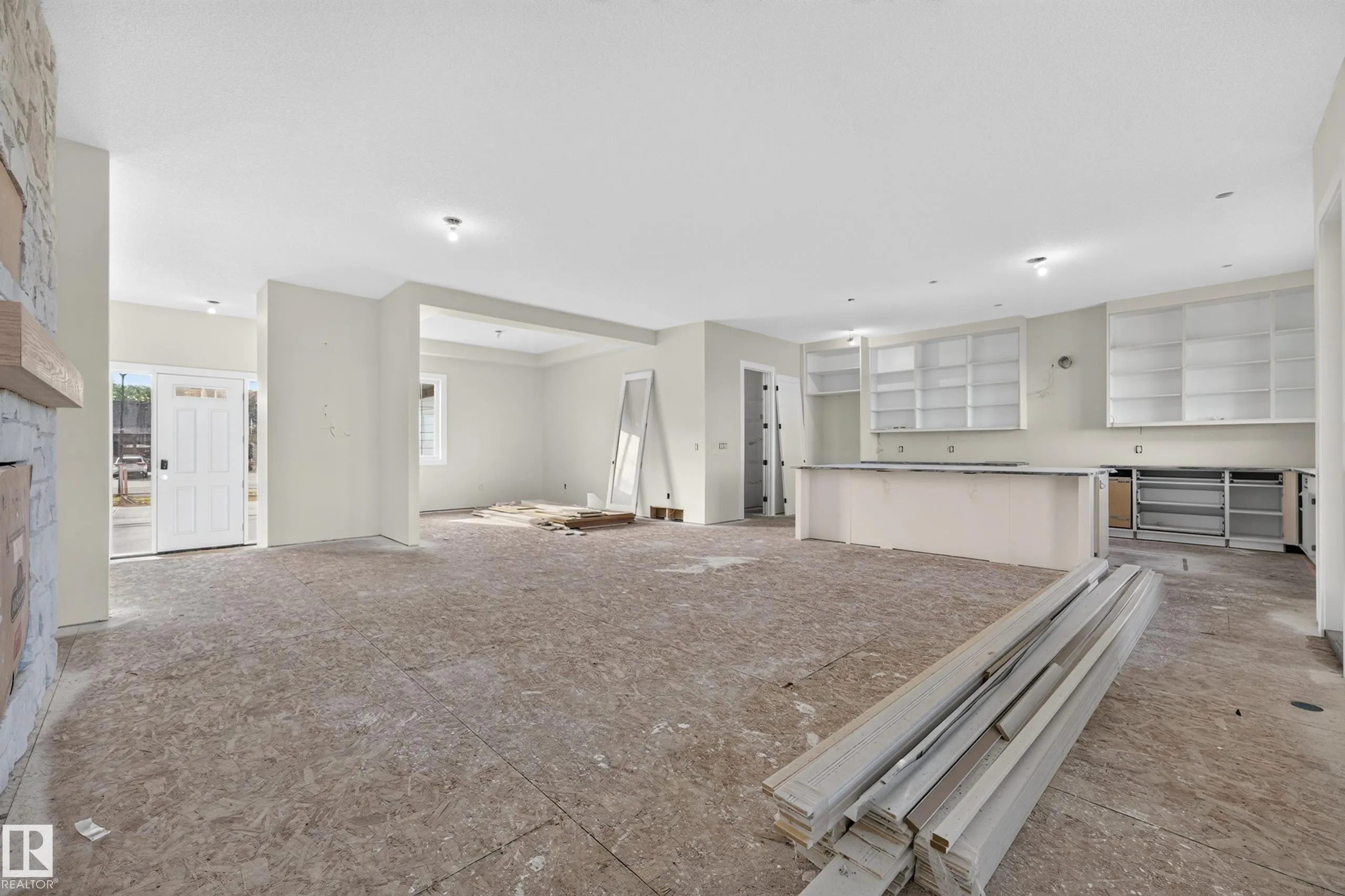 1050 GENESIS LAKE Boulevard