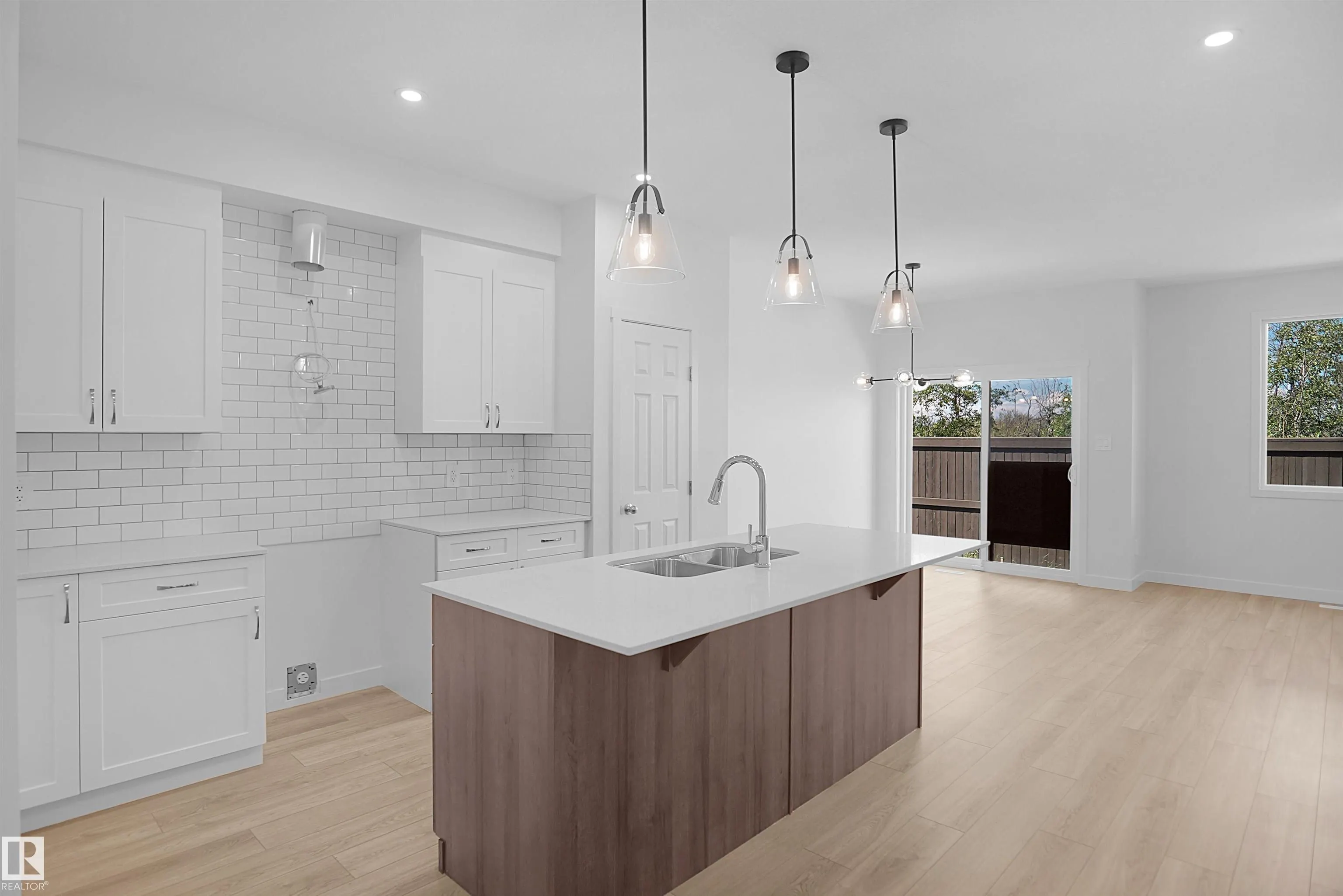 72 Legacy Way