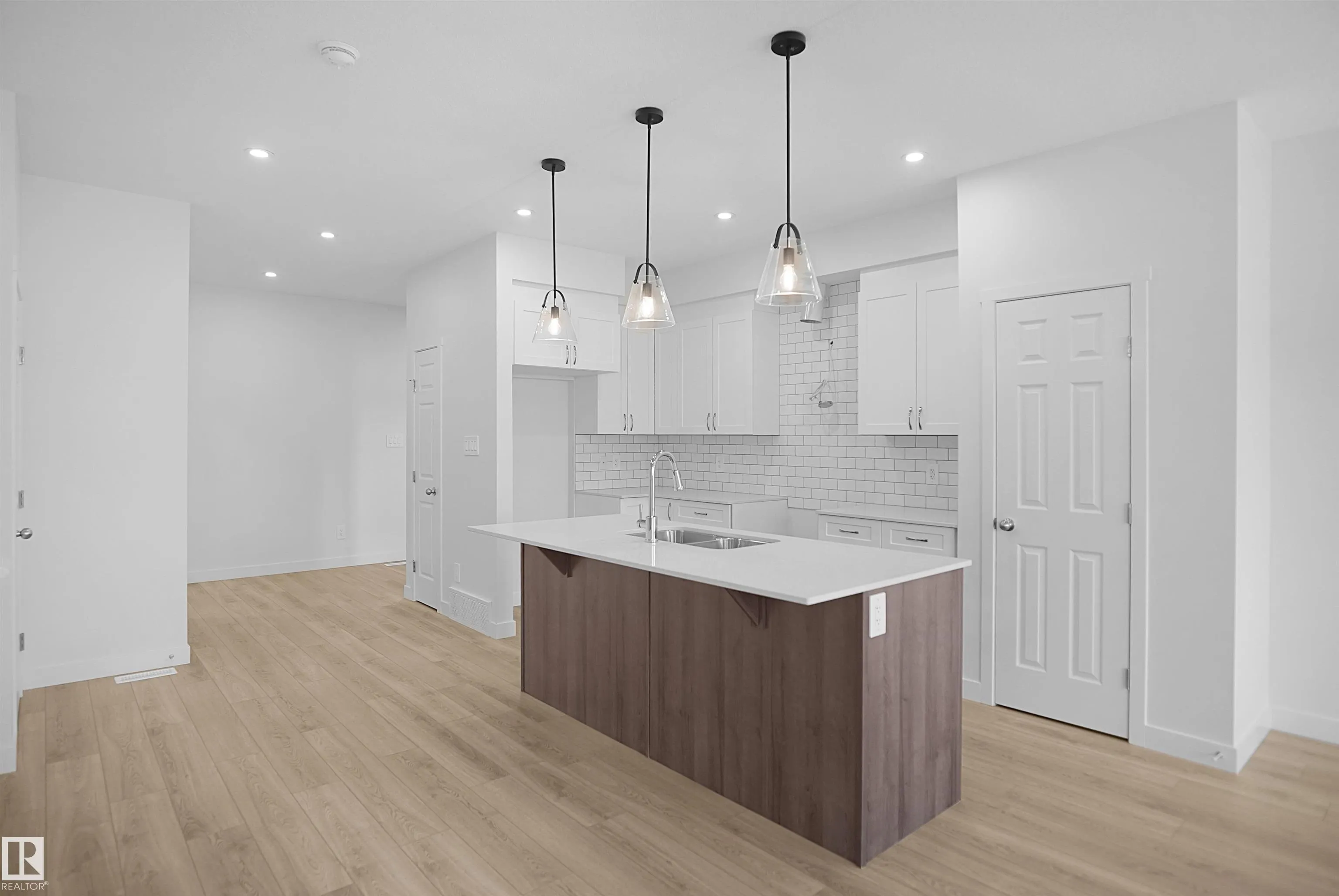 72 Legacy Way