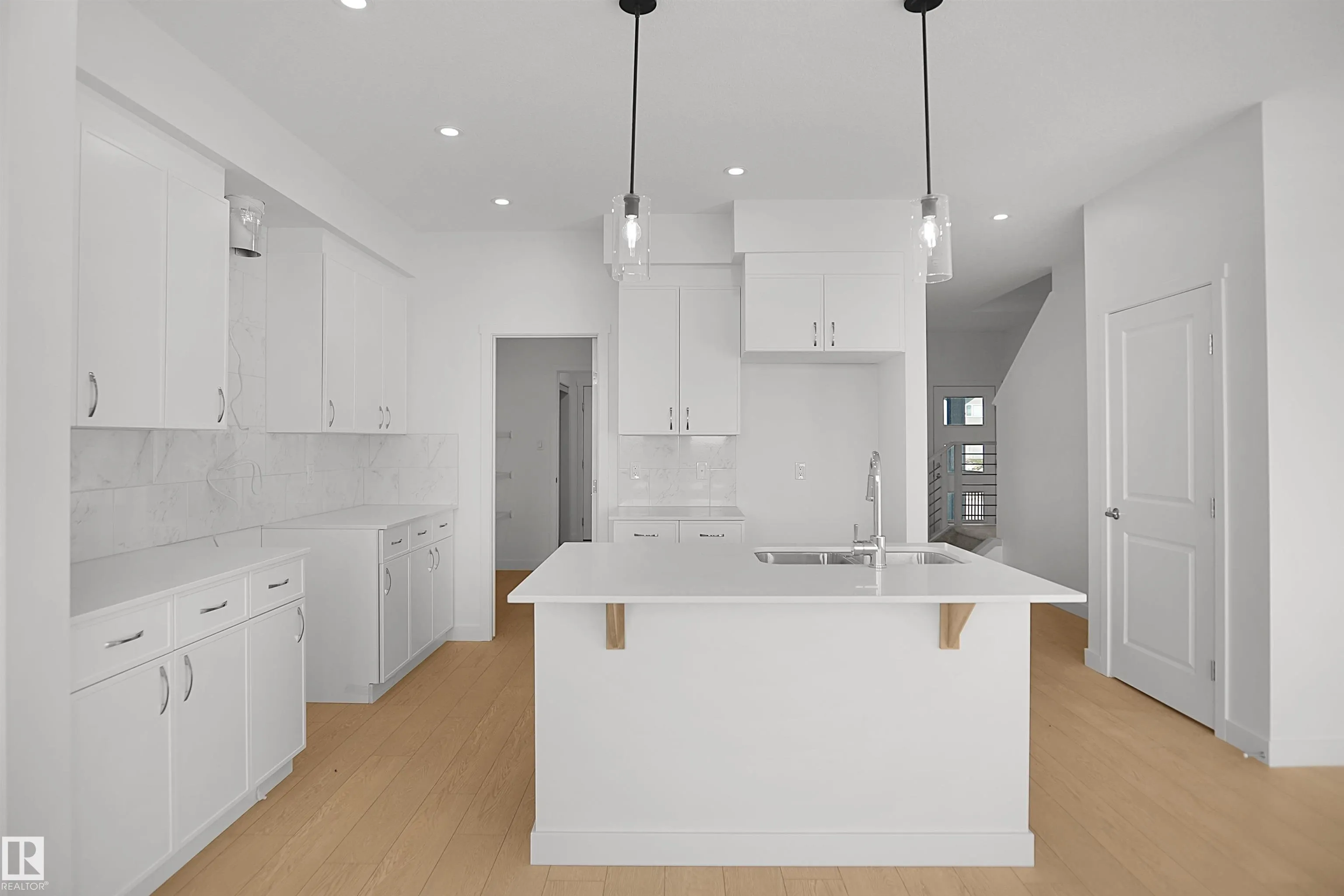 76 Legacy Way