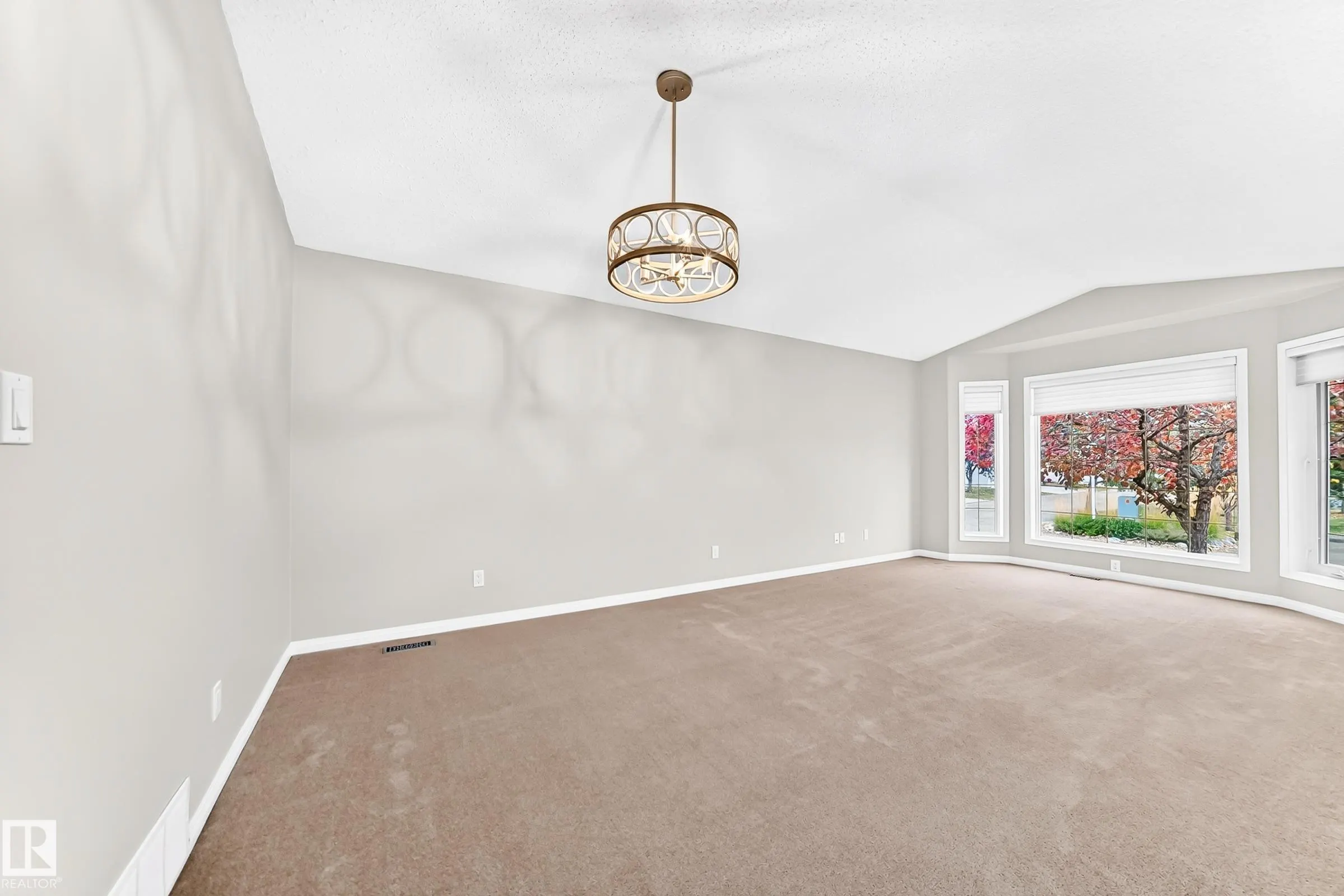 1850 MILL WOODS Road