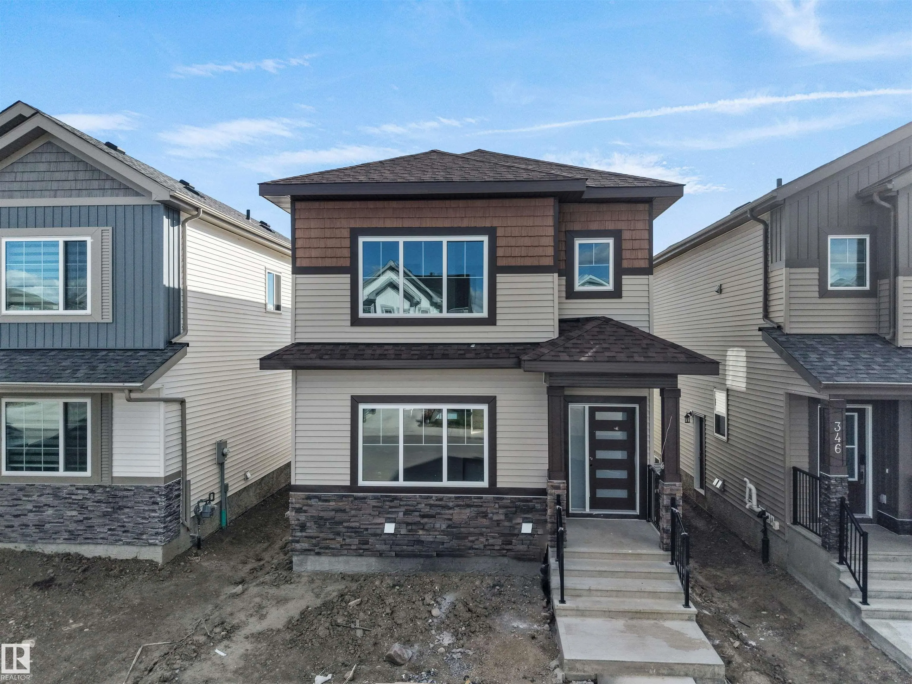 348 ROBERTS Wynd