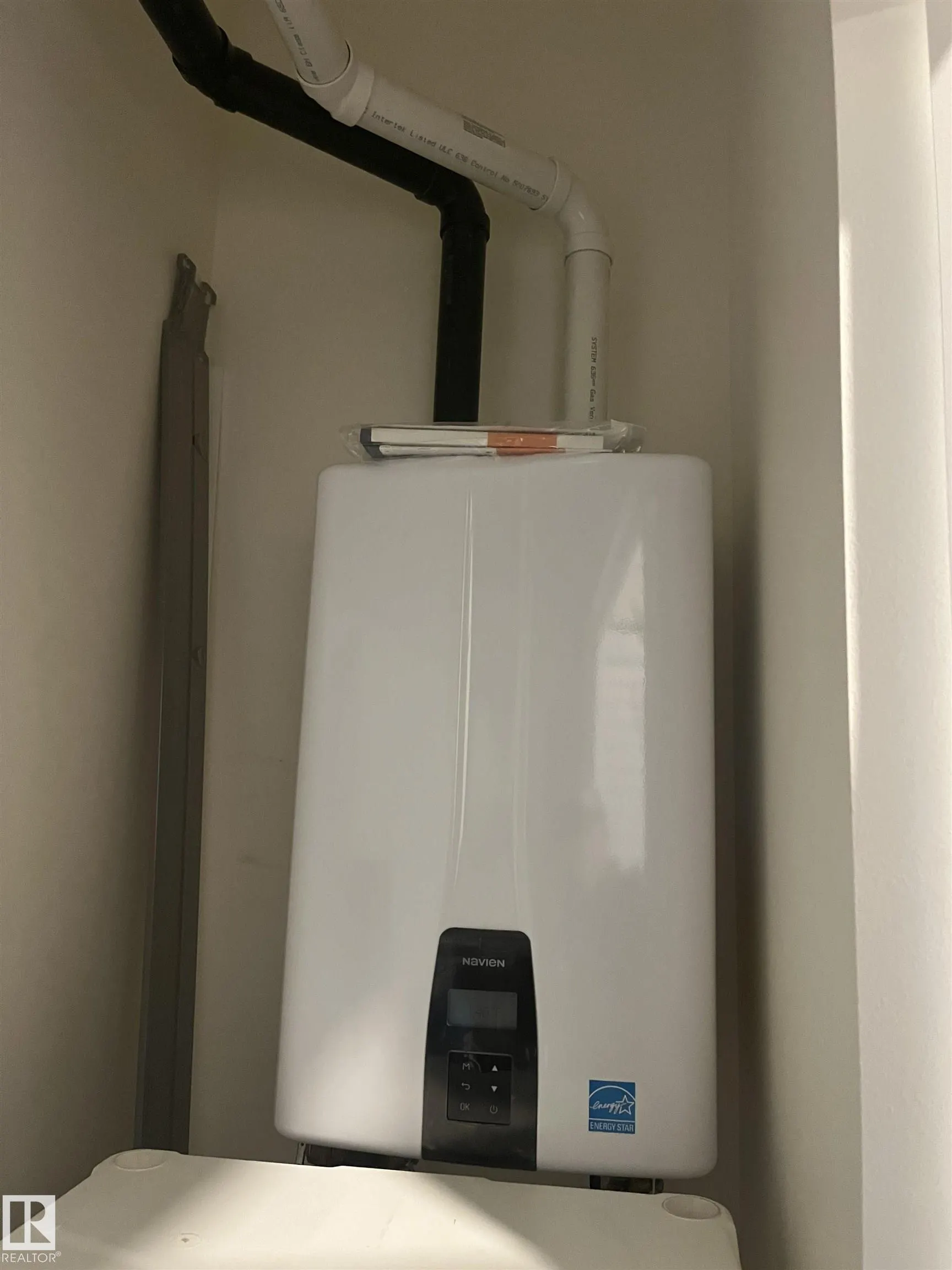 112 9002 Hwy 16