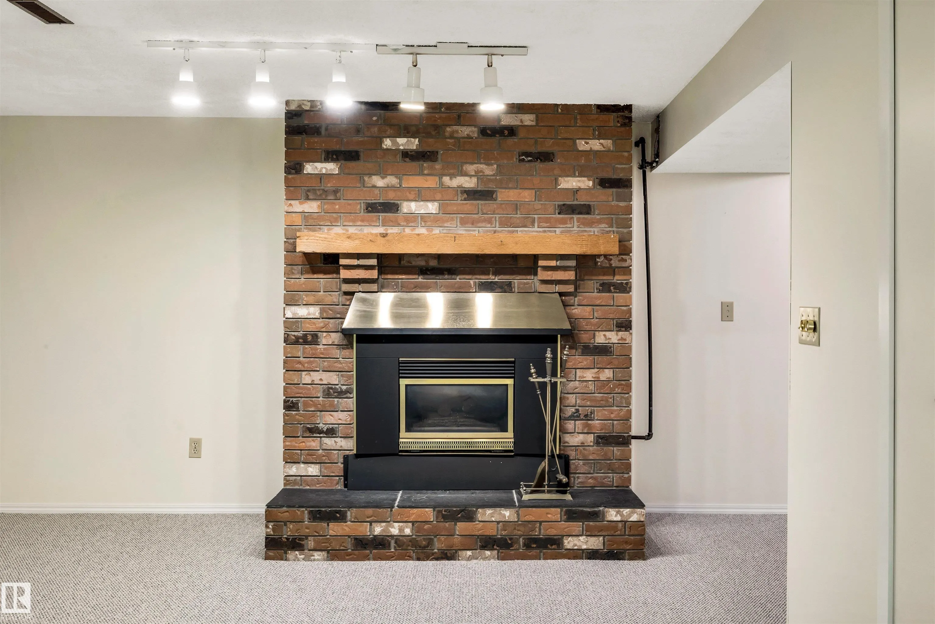 25 Attwood Drive