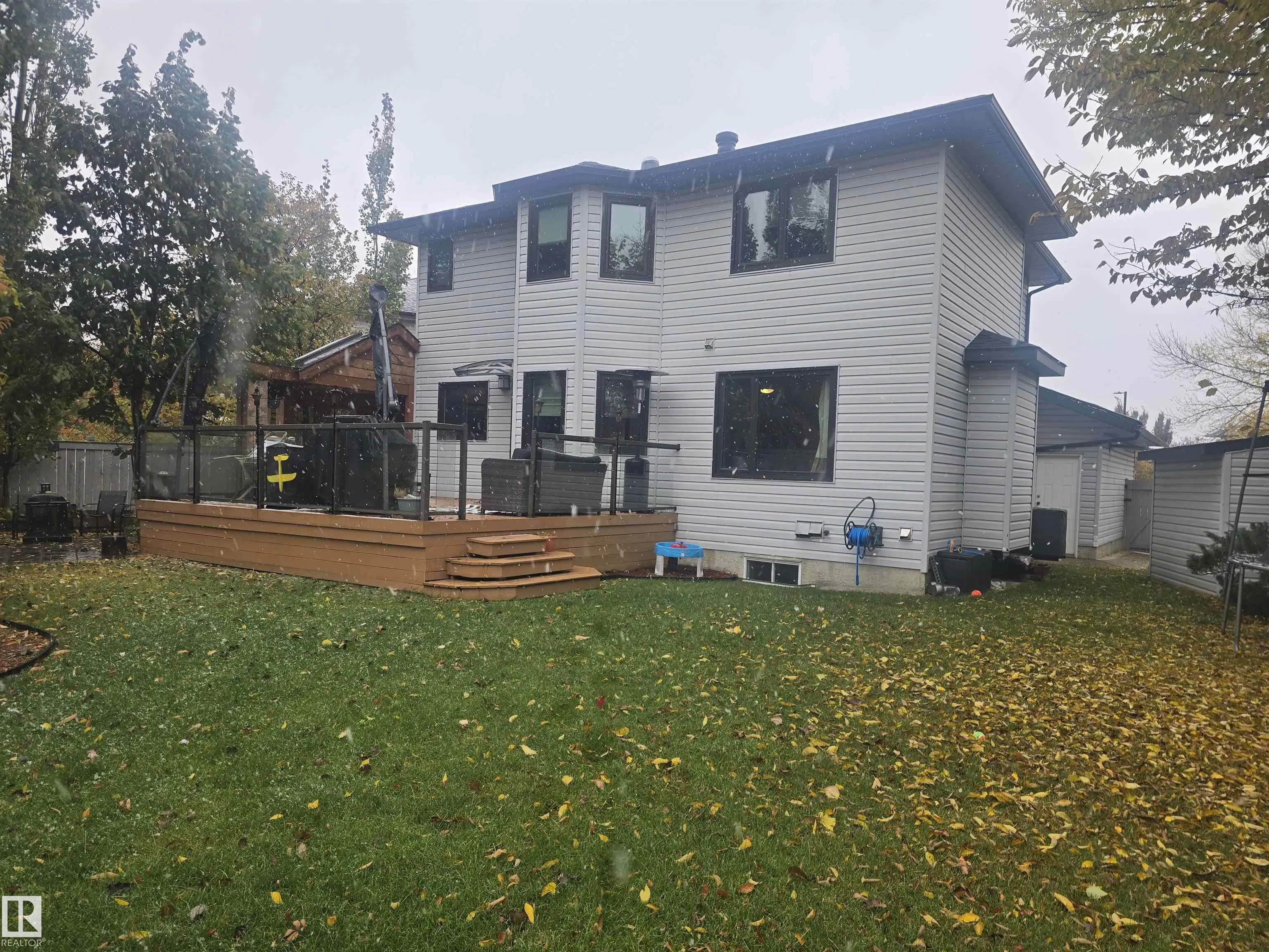 3659 30 Street
