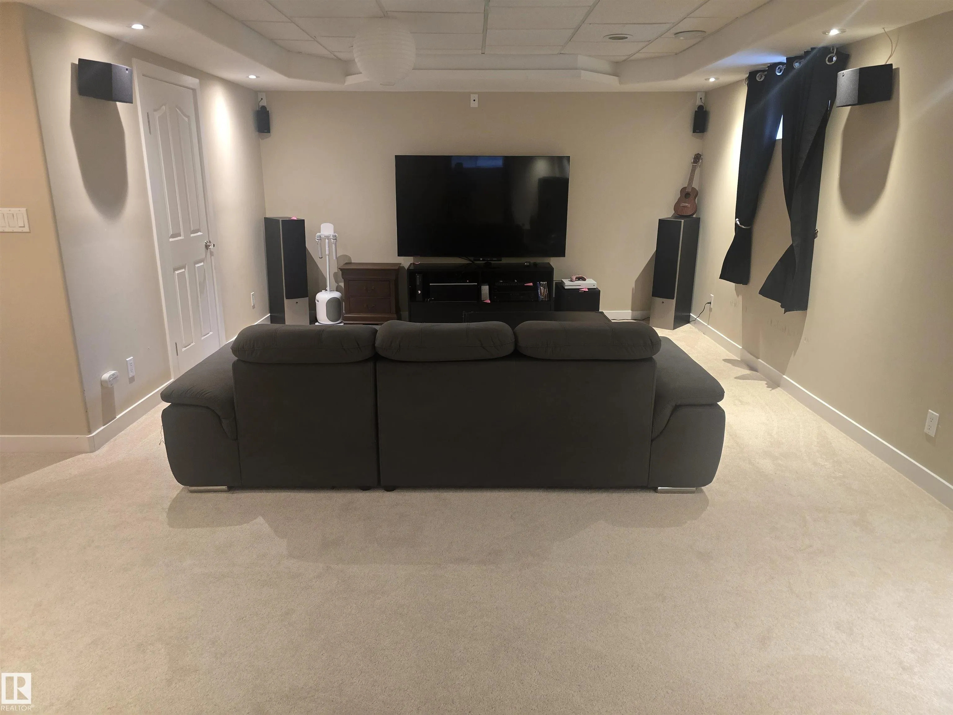3659 30 Street