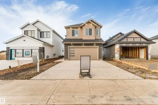 206 Falcon Crescent