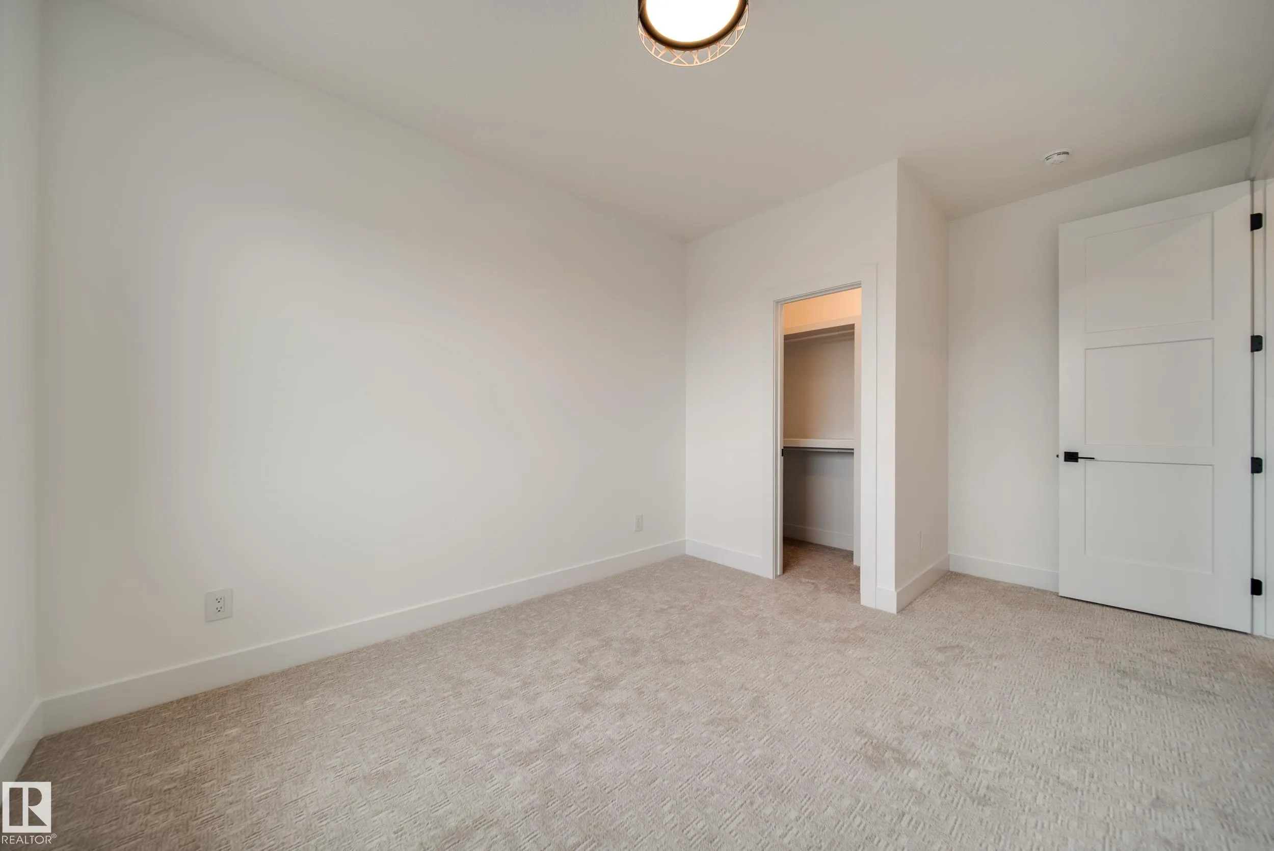 3142 Magpie Way